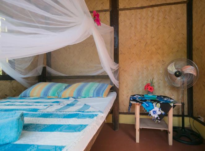 Busuanga Backpackers view 3