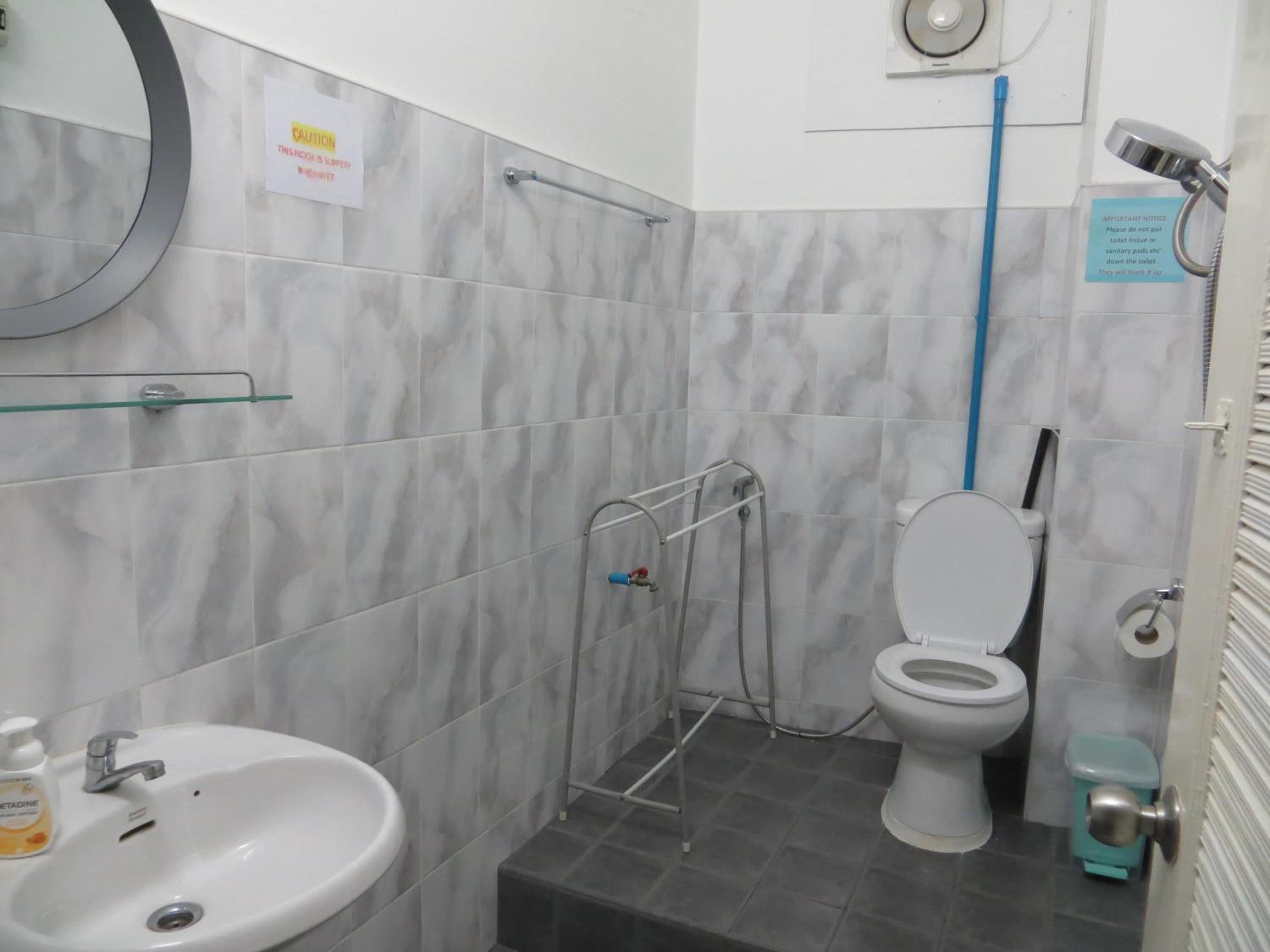 La Maison Verte Hostel