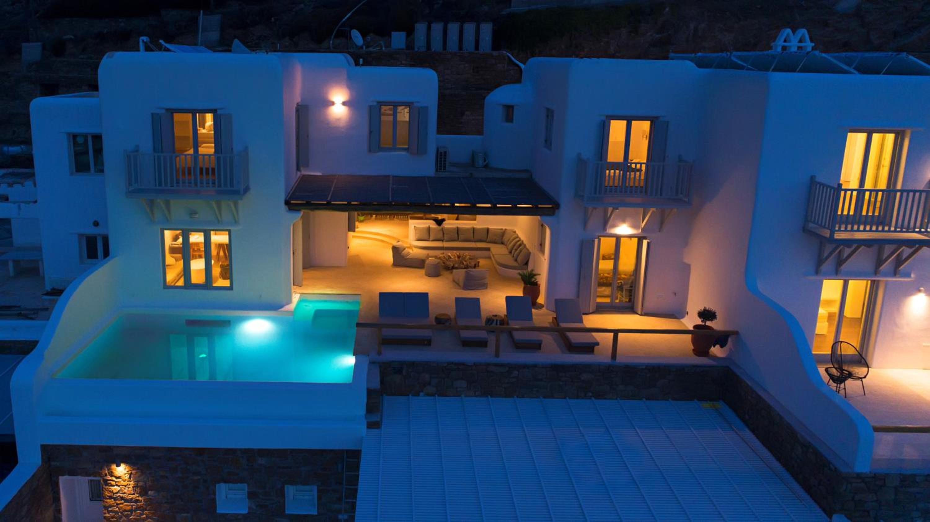 VILLA POSEIDON- PRIVATE POOL