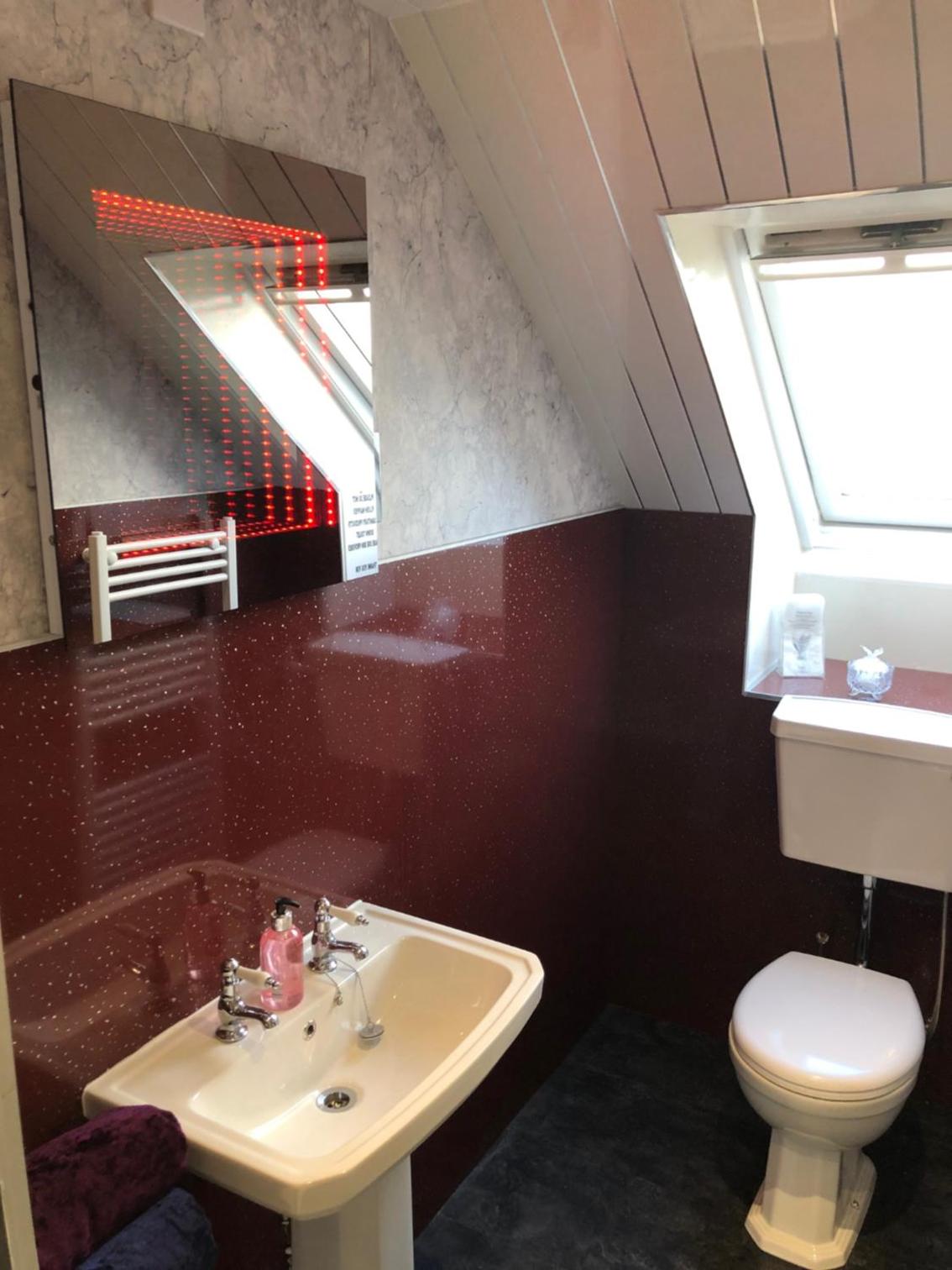 Inverness Vacations - Gleninver Guest House - Property Image 39