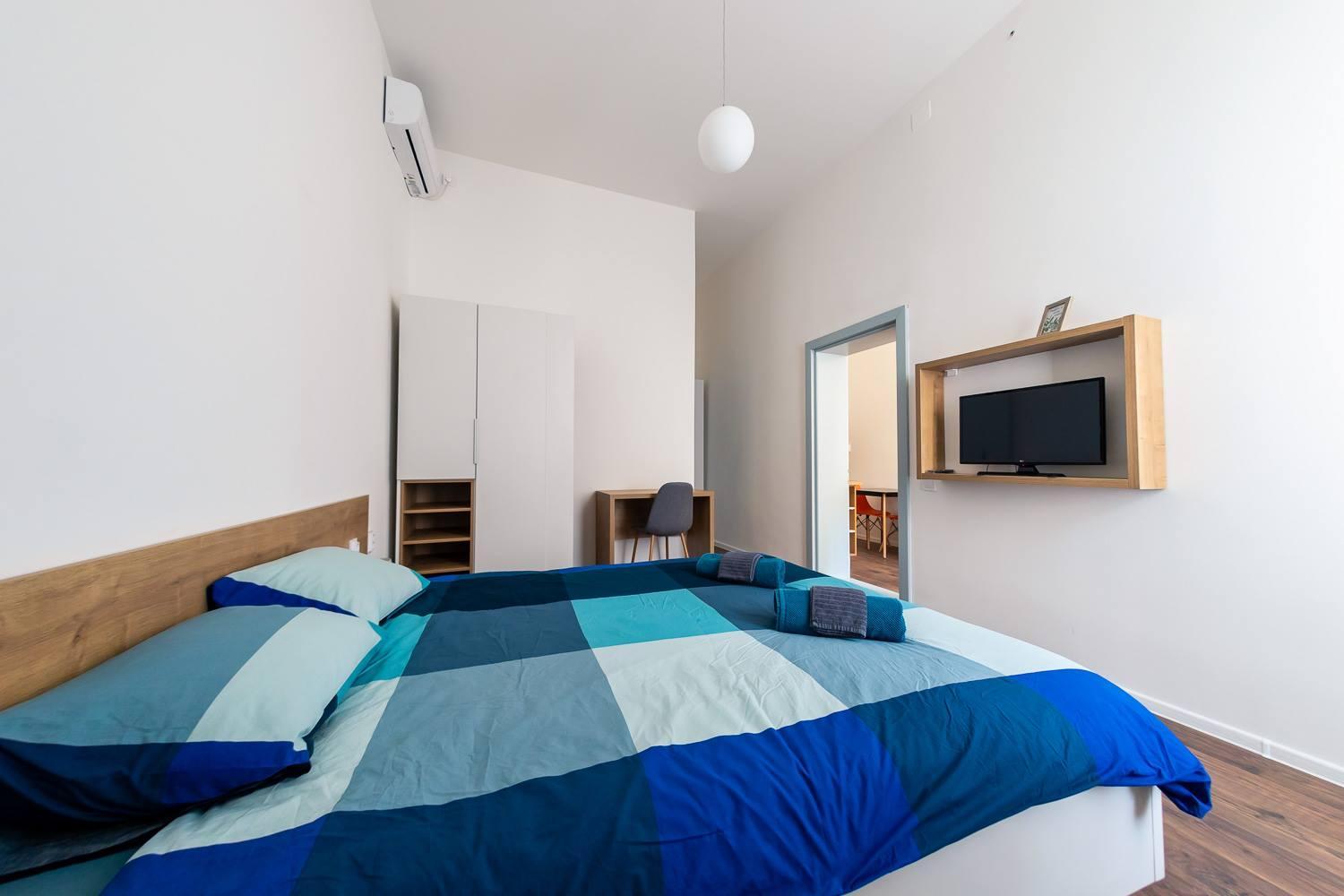 Central Luxury 4B