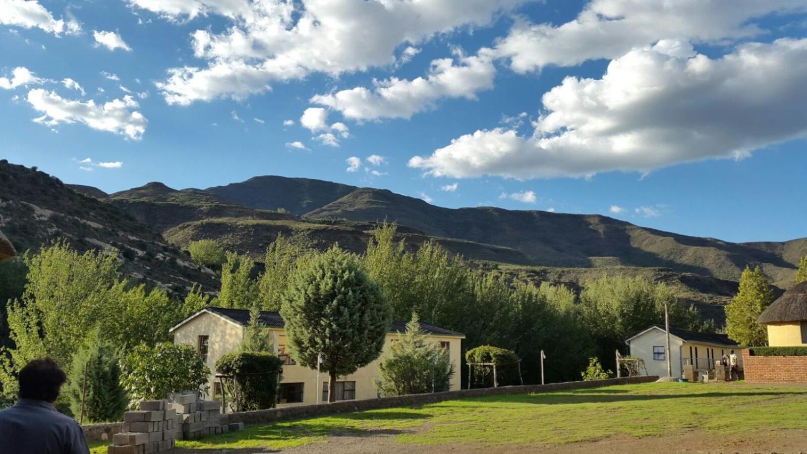 Maluti Stay Lodge view 3