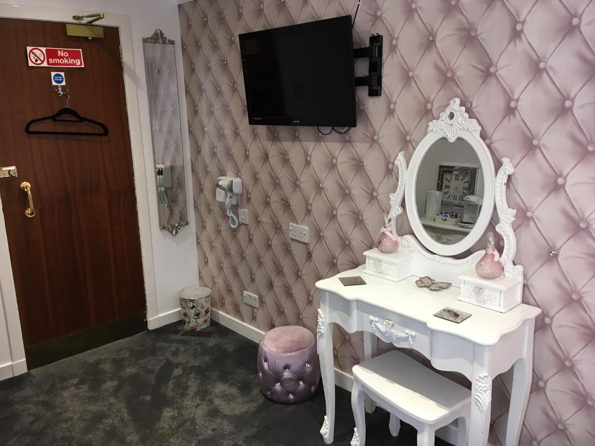 Inverness Vacations - Gleninver Guest House - Property Image 89