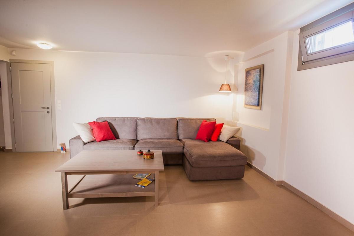 Beachfront Villa Fos, Afissos,Pelion. view 5