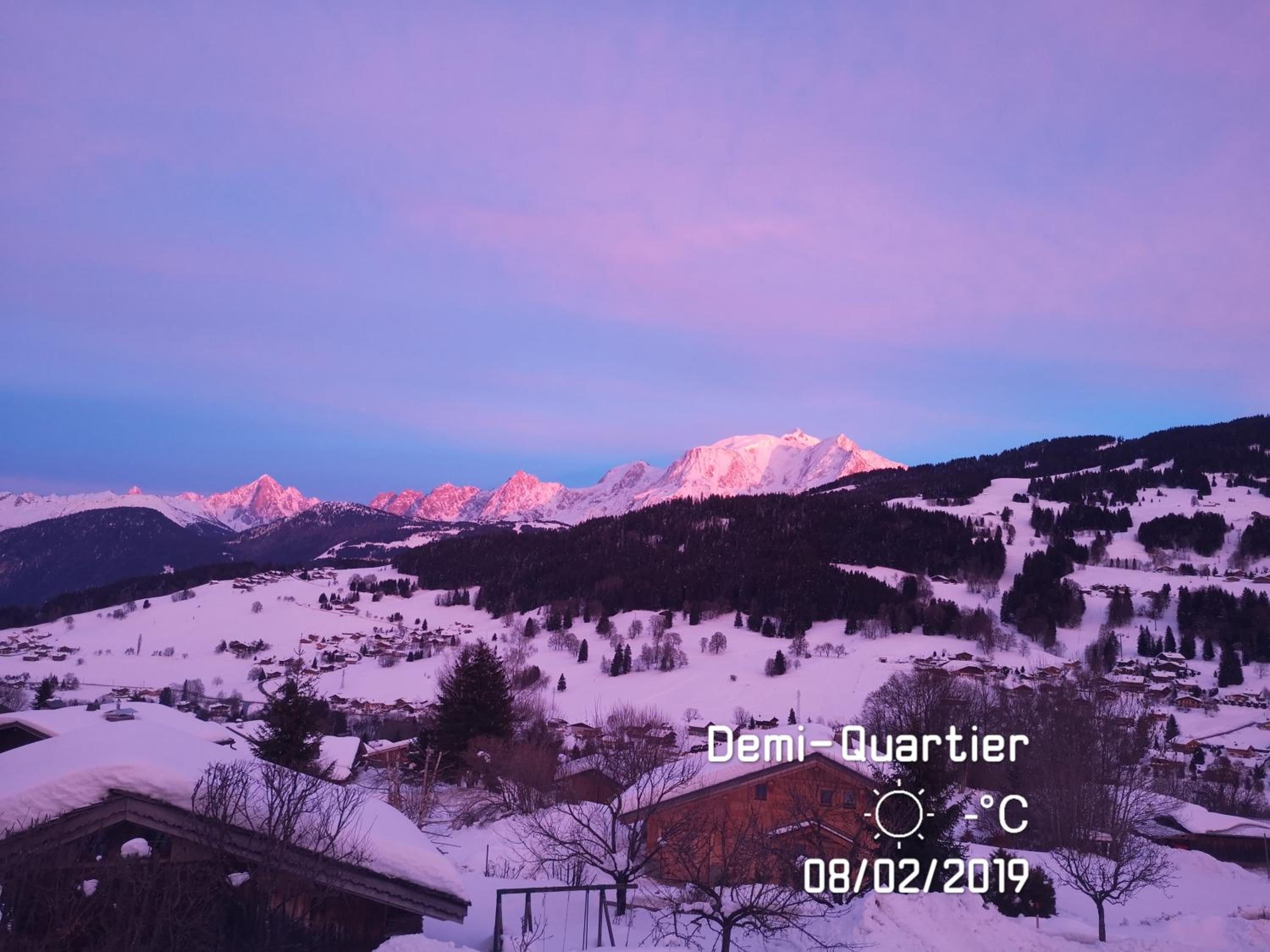 Chambres d'Hôtes Chalet Eternel Mont-Blanc view 3