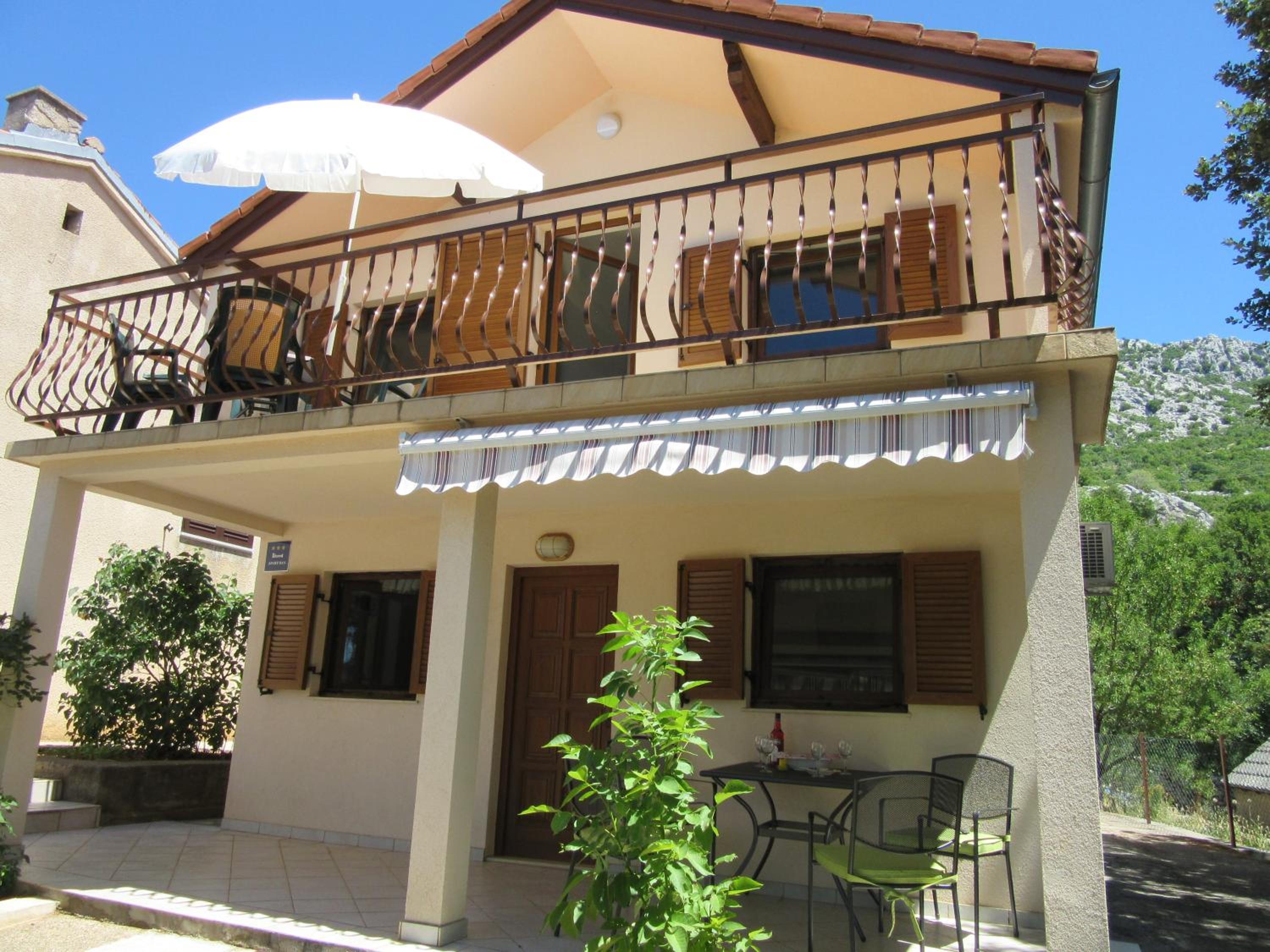 Apartmani Gracijela view 2