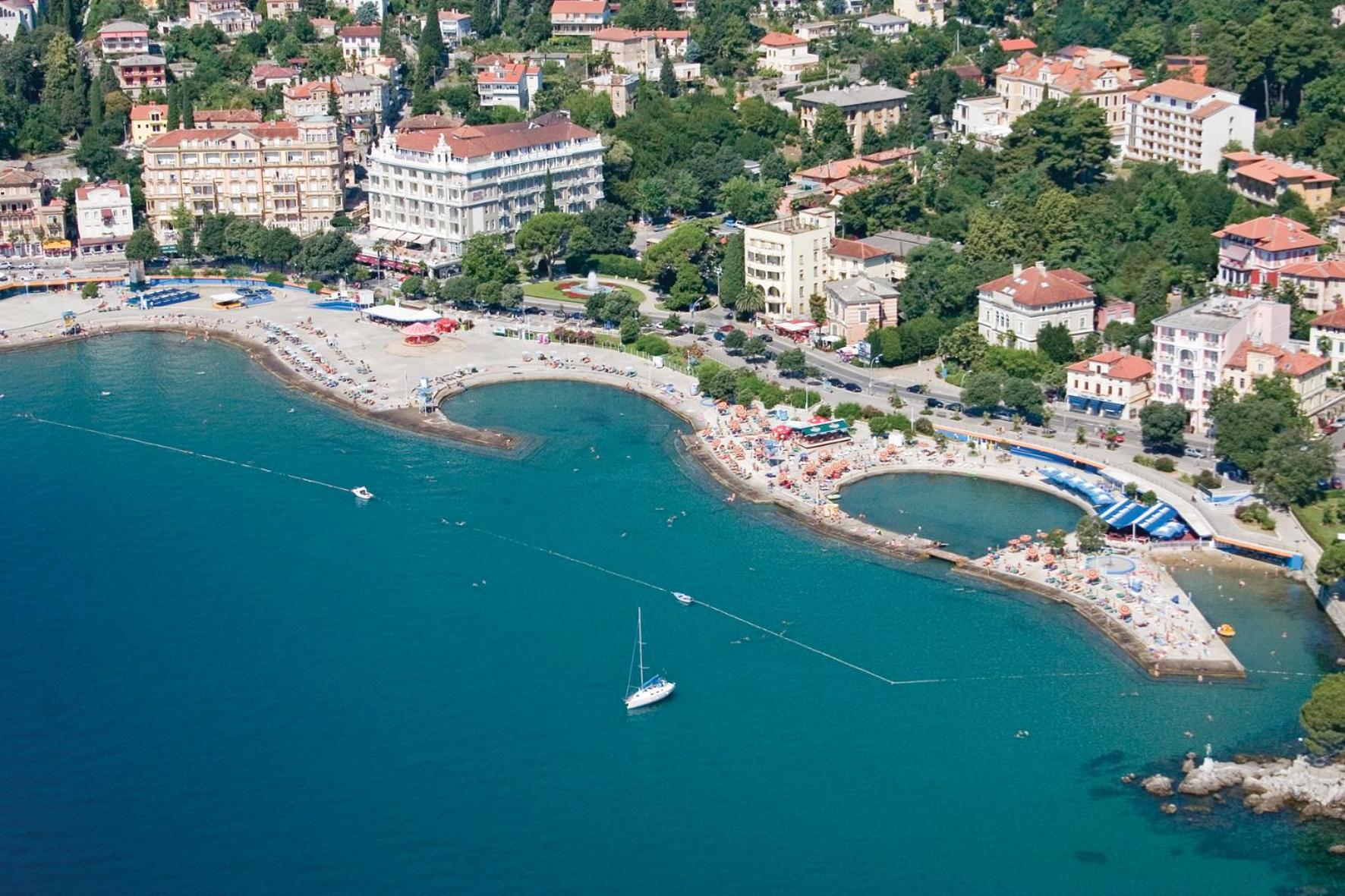 Apartments Anita near Opatija with private parking view 2