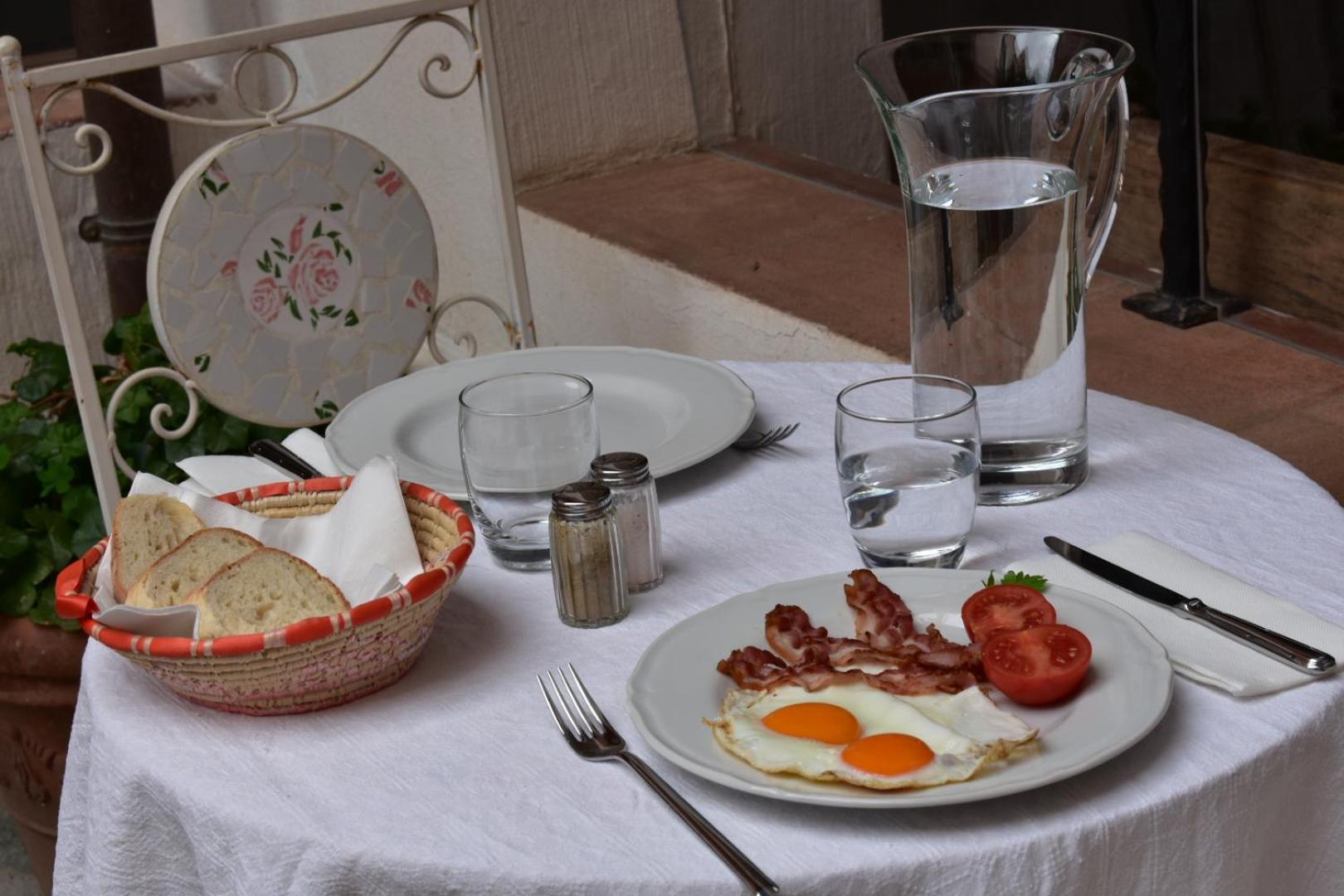 Casa Camboni-Dimora Storica Bed & Breakfast
