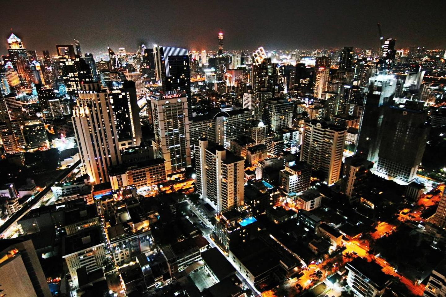 Hotel Luxurious & Romantic in the Heart of BKK#H MRT/BTS! - Image 1