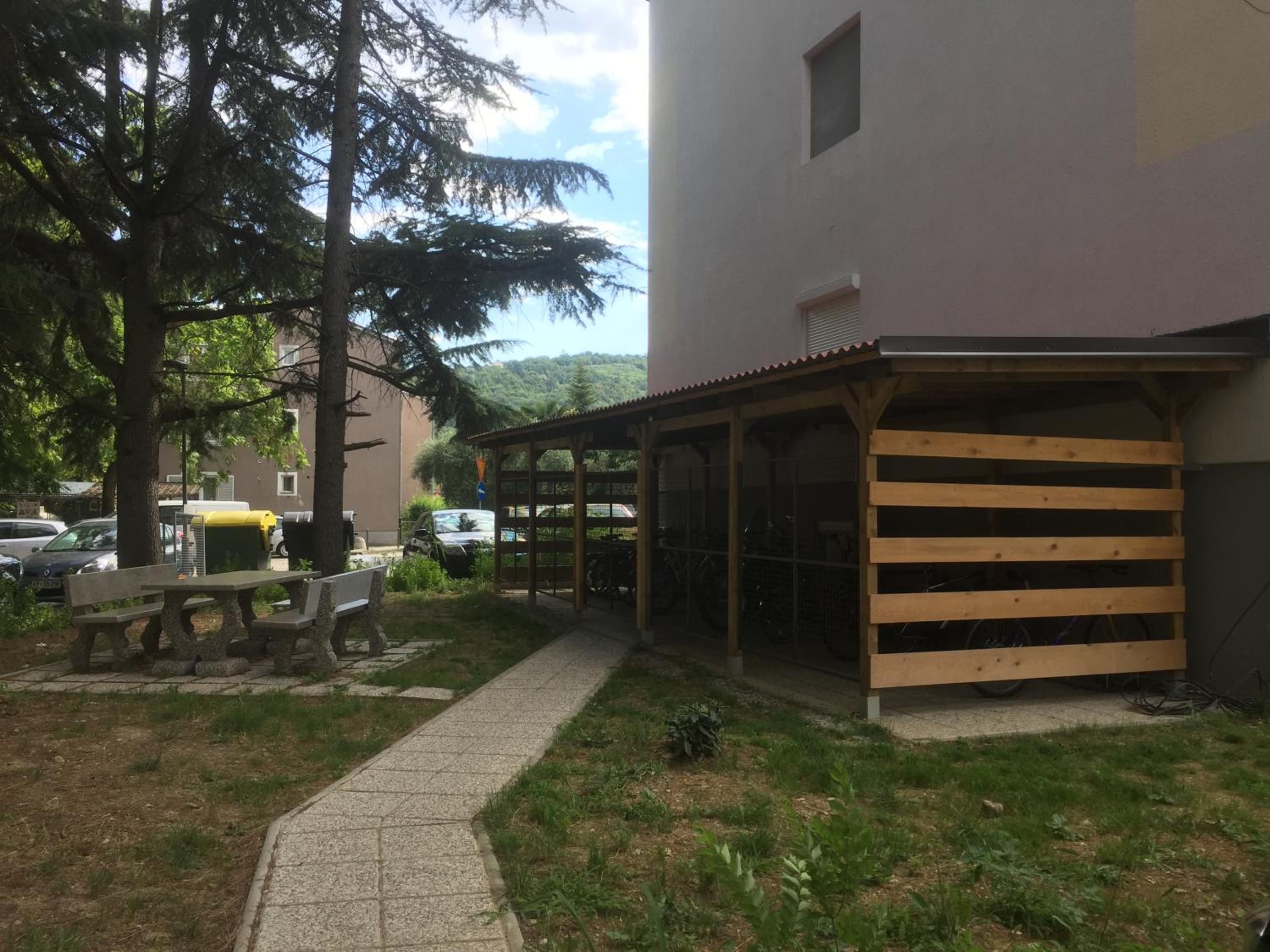 Photo 15