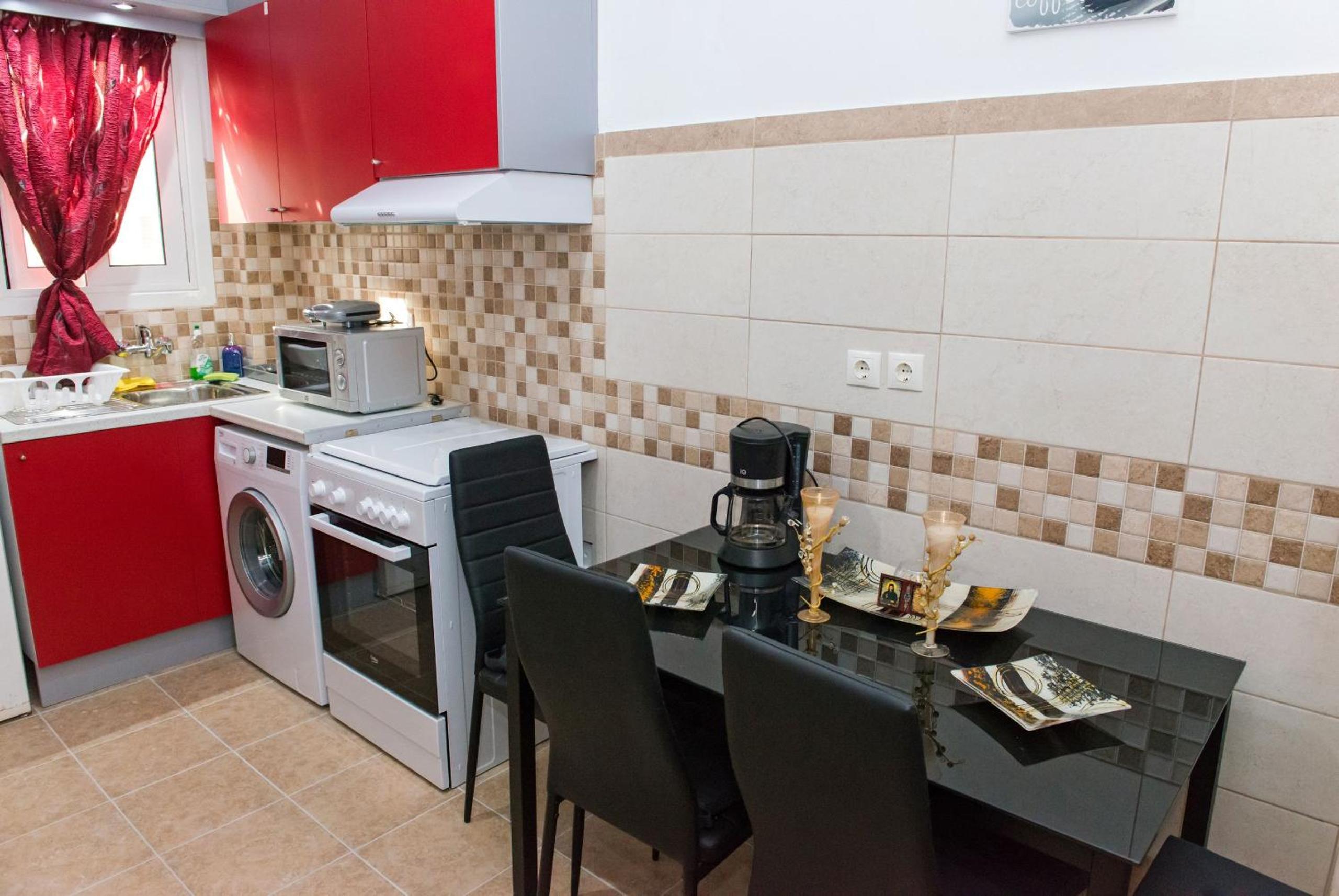 Lianos Apartments Business Class A