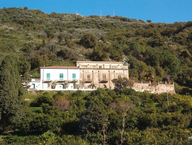 Villa Caferì