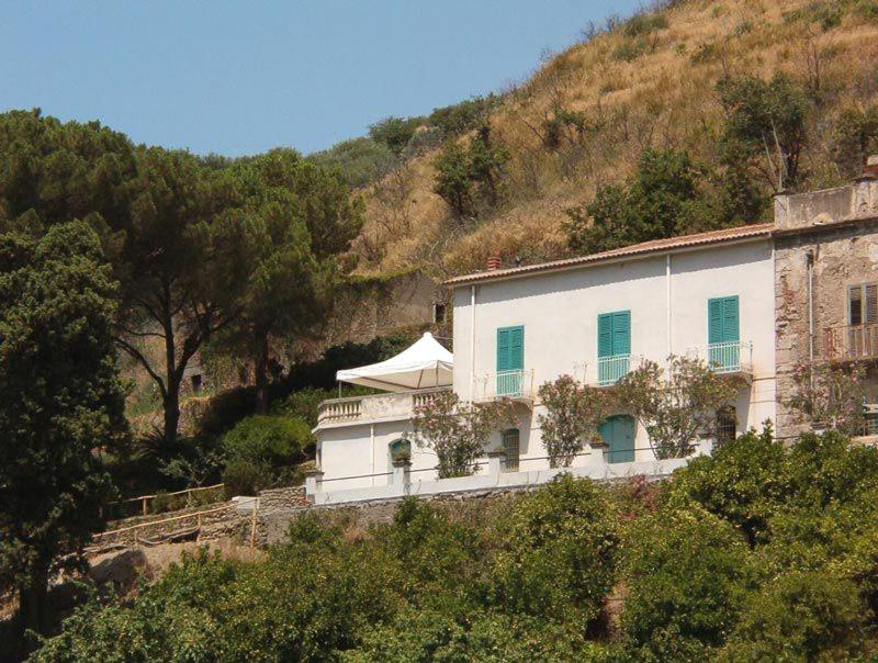 Villa Caferì