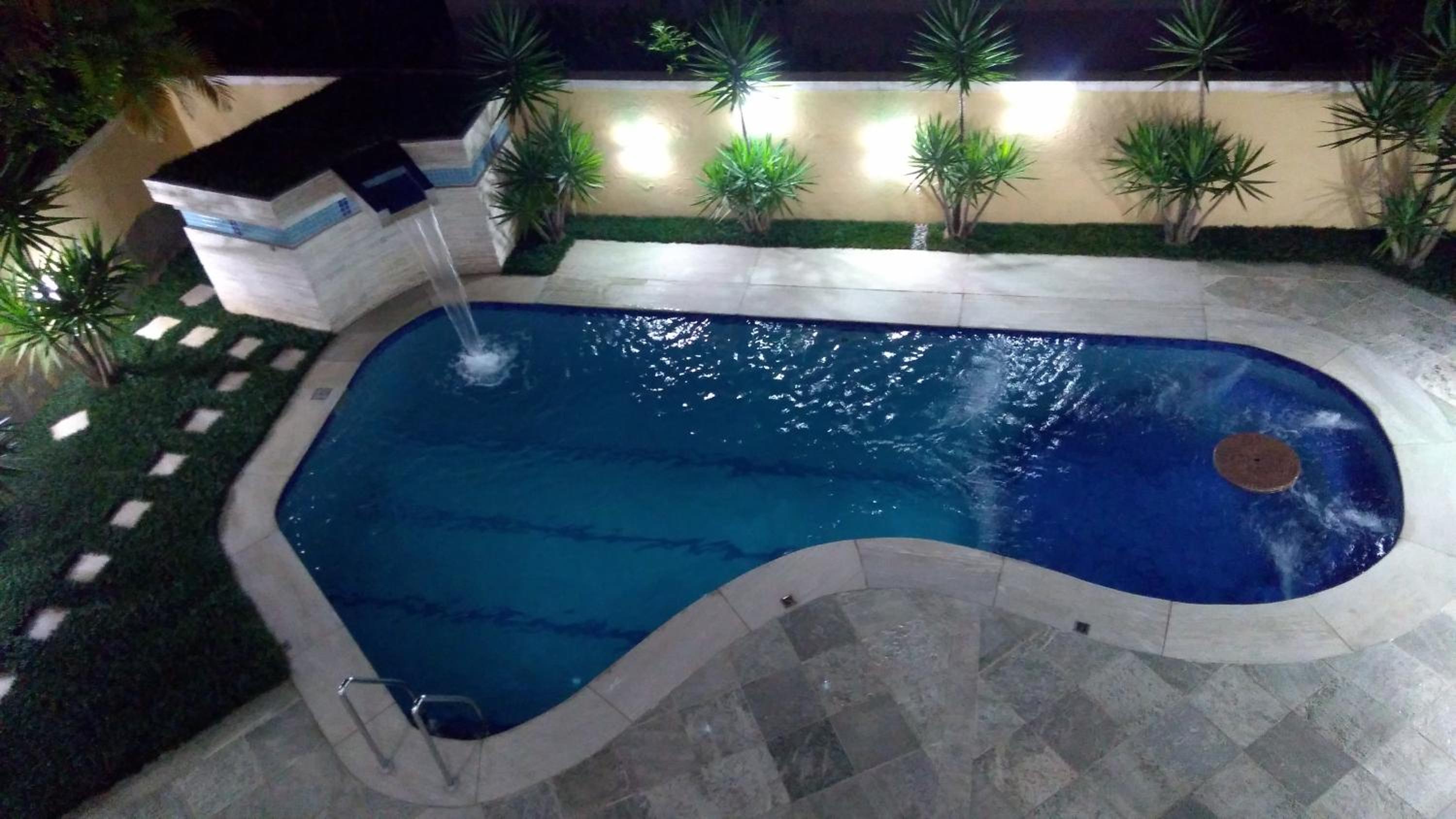 CASA COND HANGA ROA BERTIOGA 4 Func