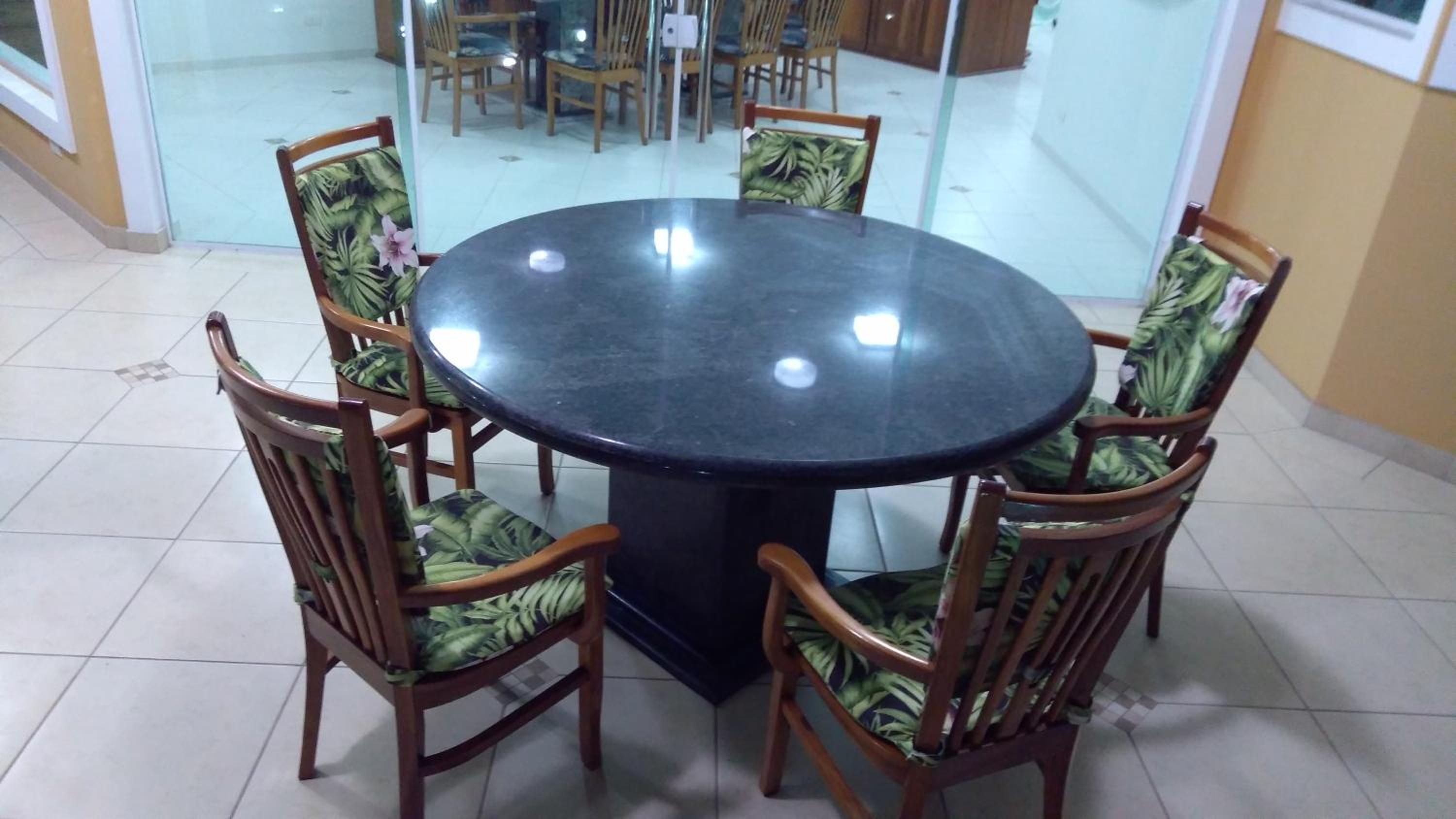 CASA COND HANGA ROA BERTIOGA 4 Func