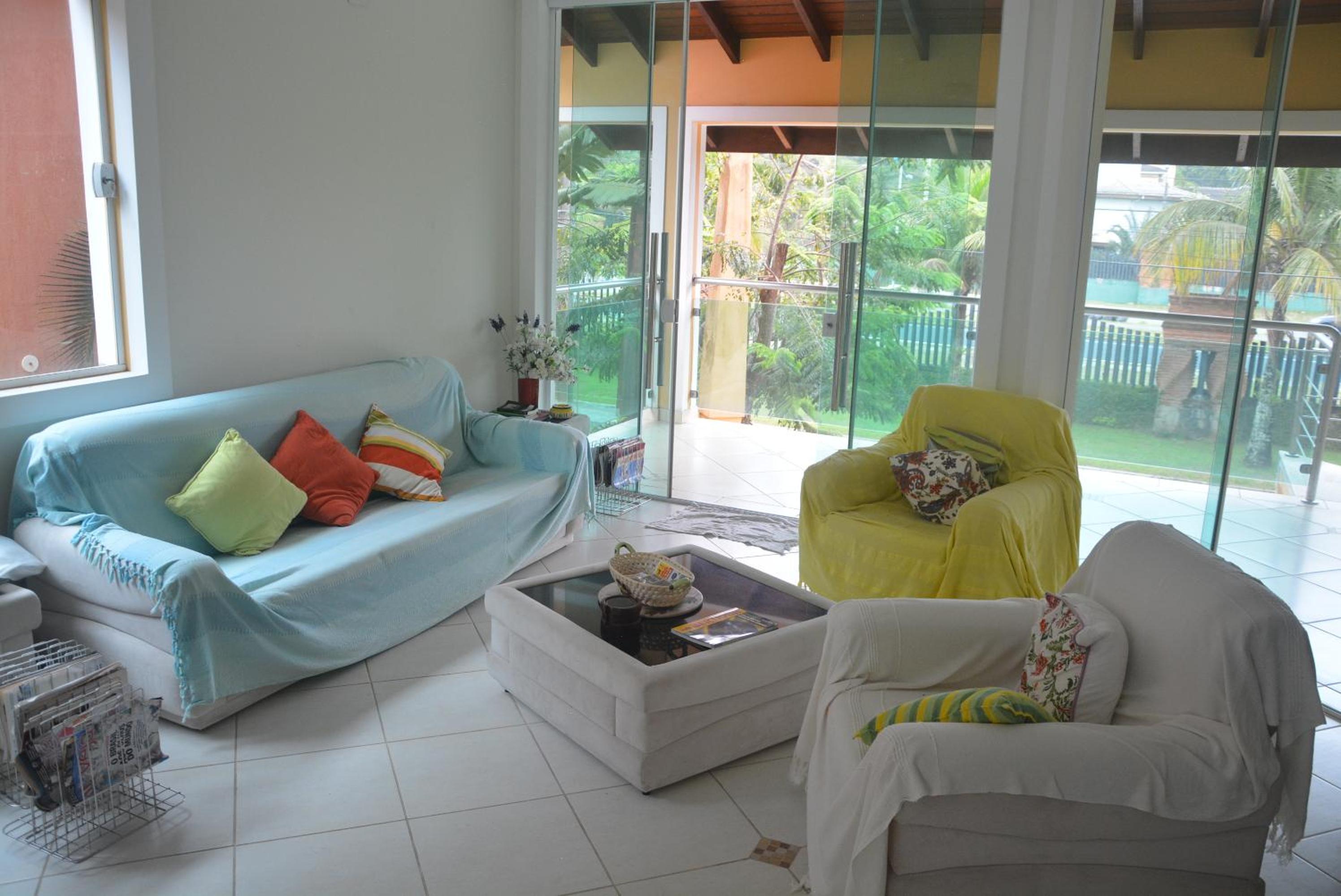 CASA COND HANGA ROA BERTIOGA 4 Func
