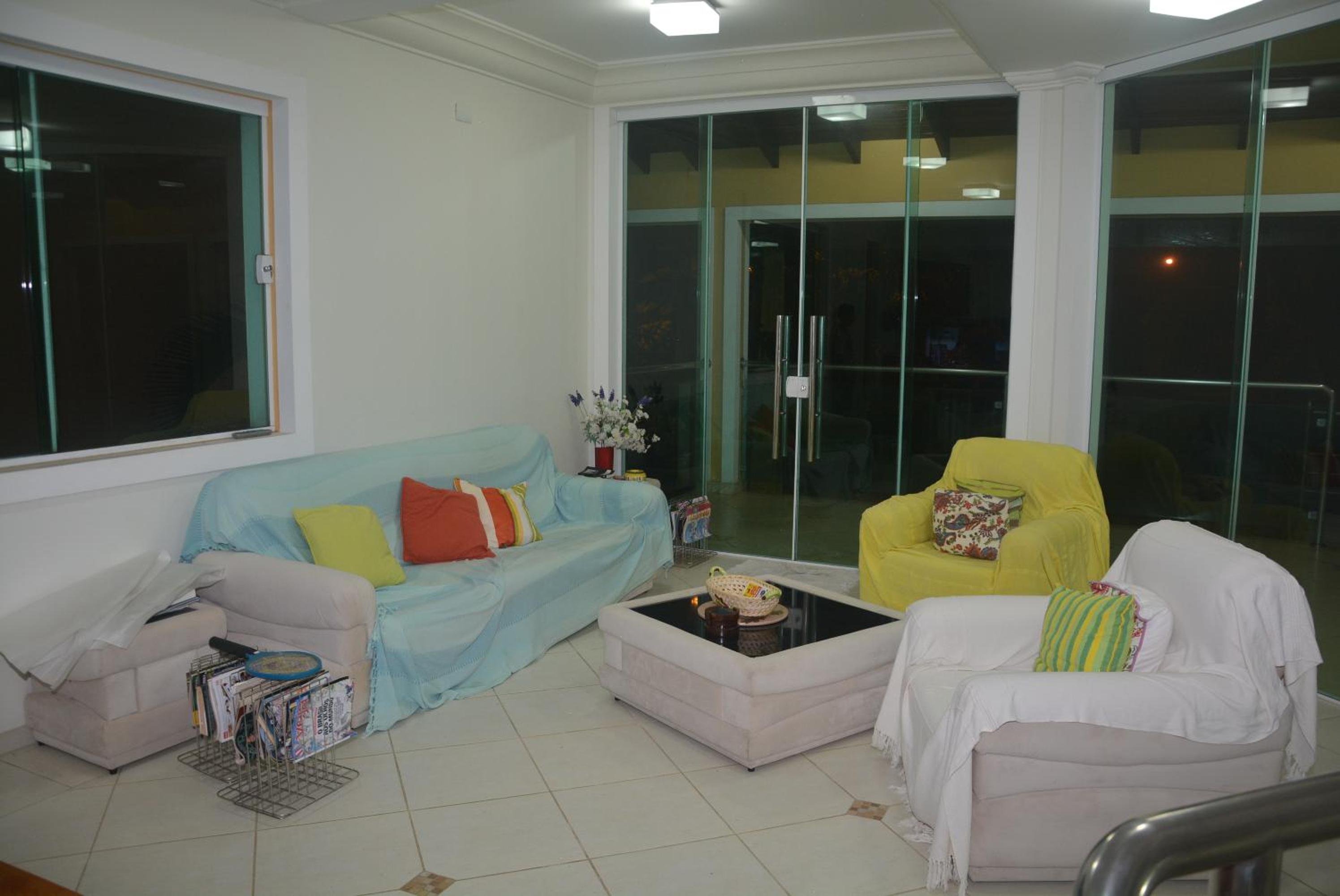 CASA COND HANGA ROA BERTIOGA 4 Func