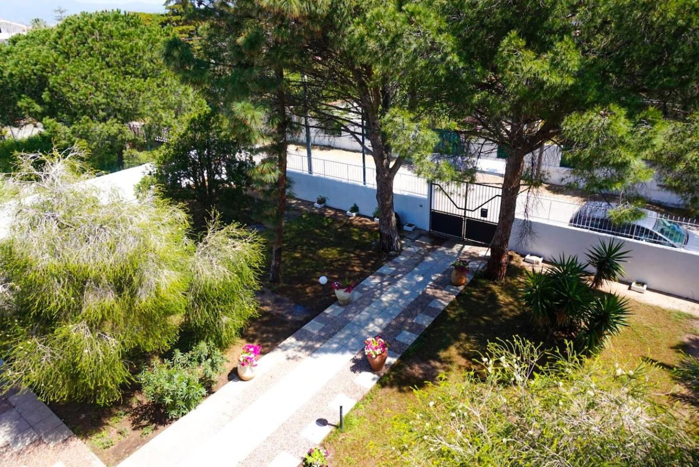 Villa Aurelia - Modern Seafront Studio Apartment view 5