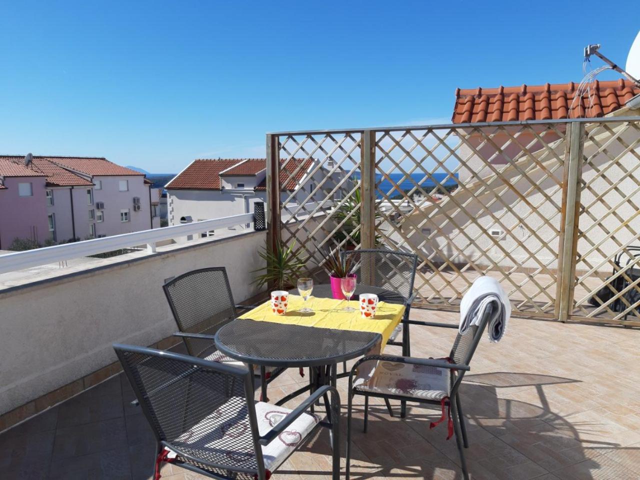 Apartment Place 2 Stay view 4