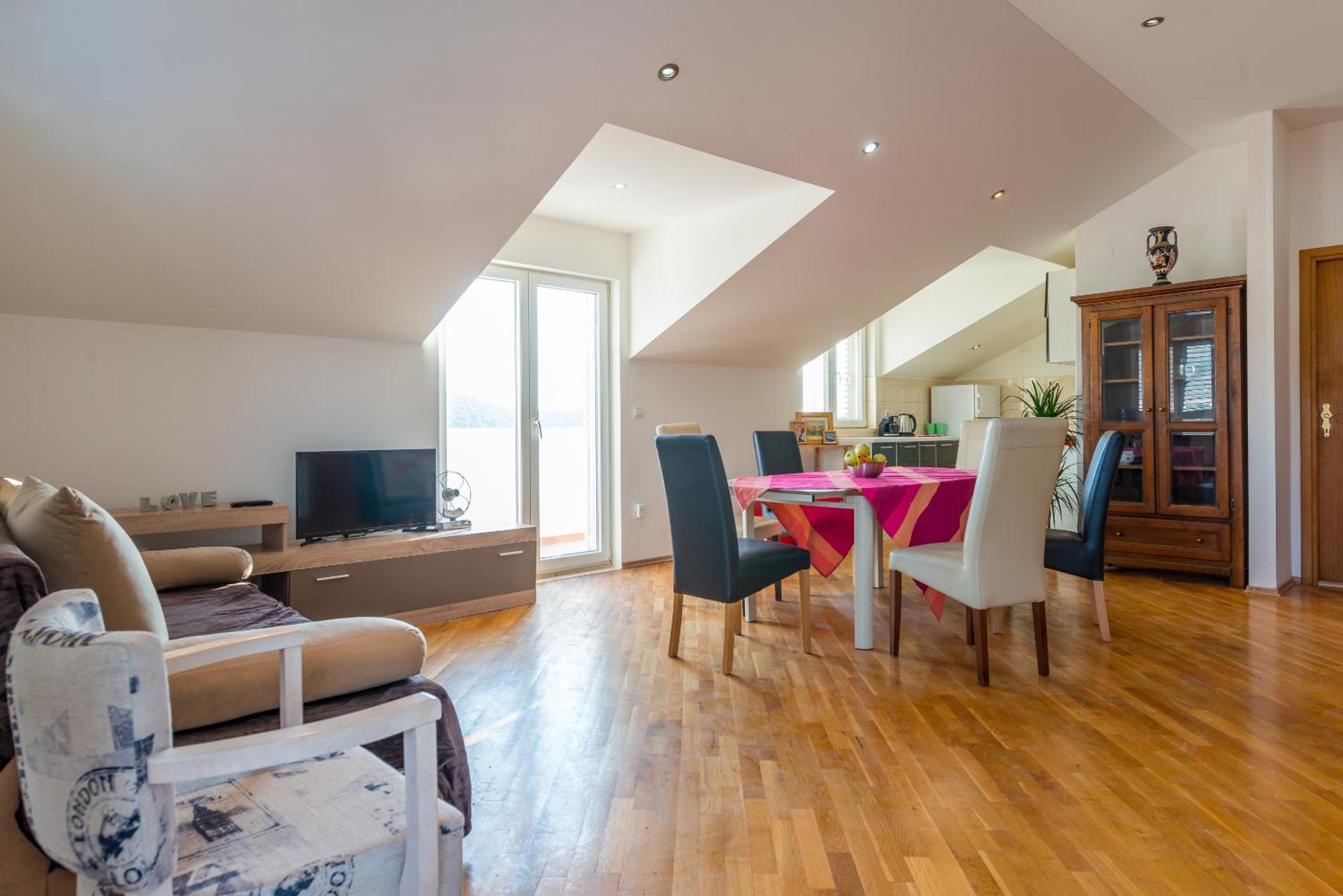 Majestic Lookout - Apartment Rixi