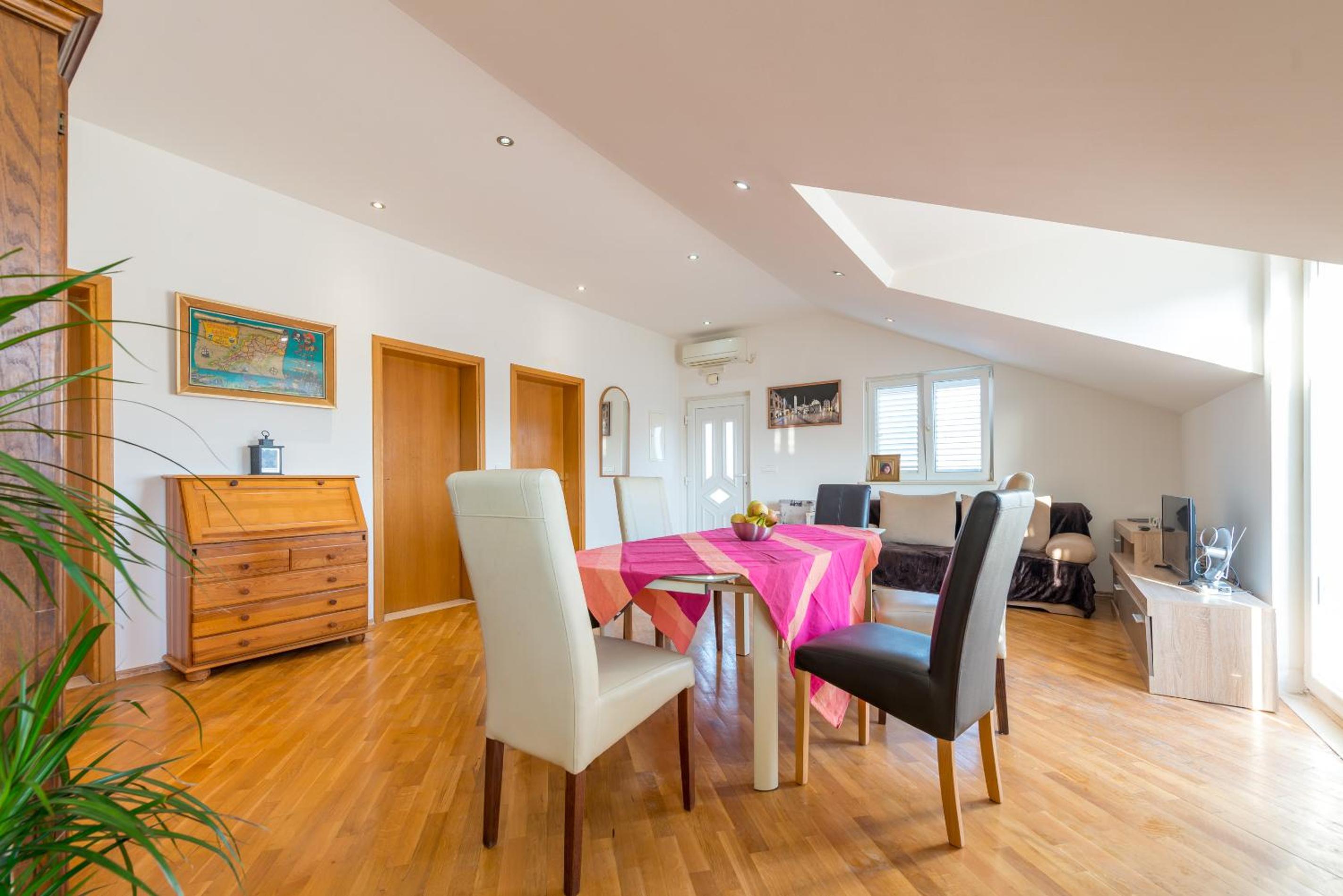 Majestic Lookout - Apartment Rixi