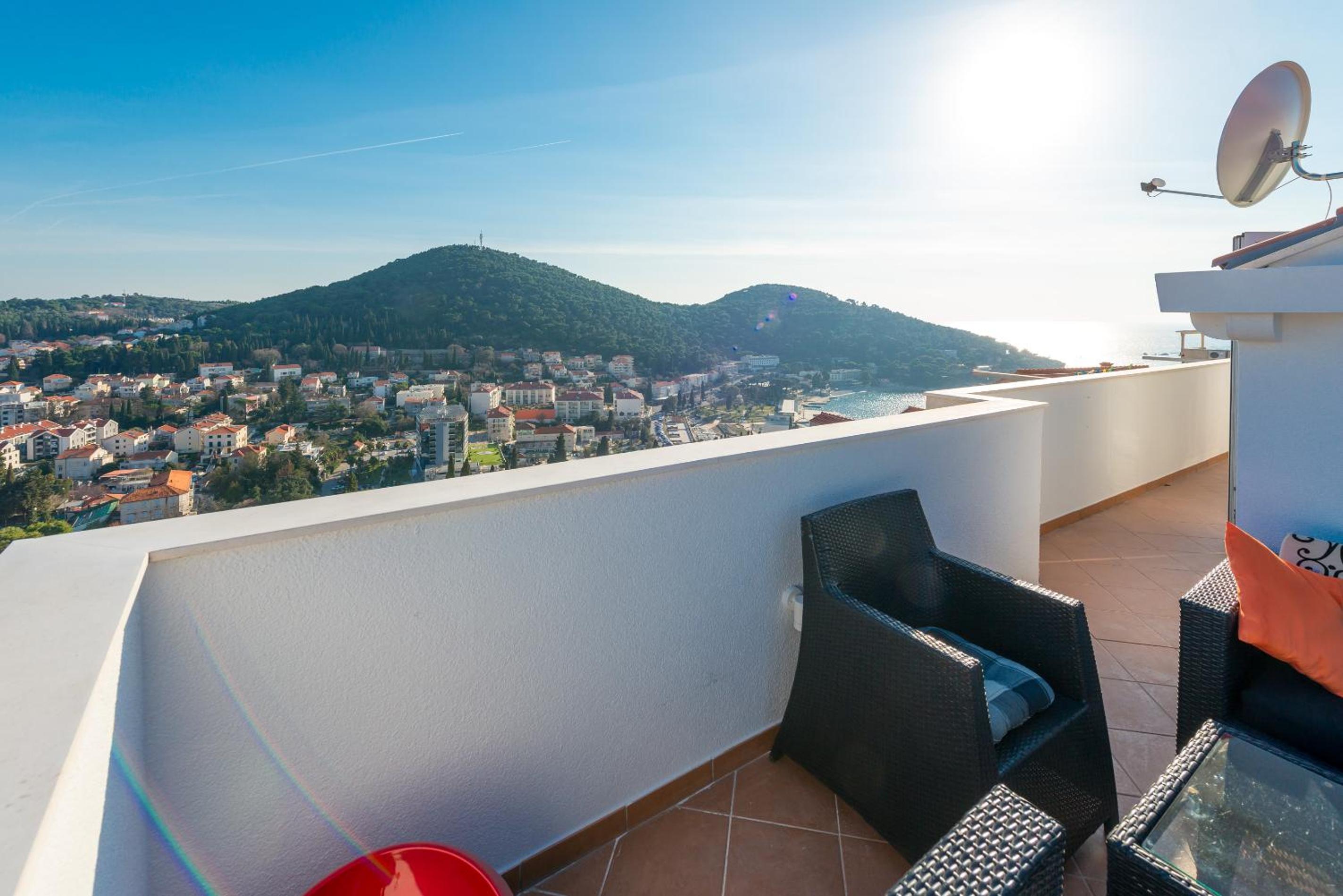 Majestic Lookout - Apartment Rixi