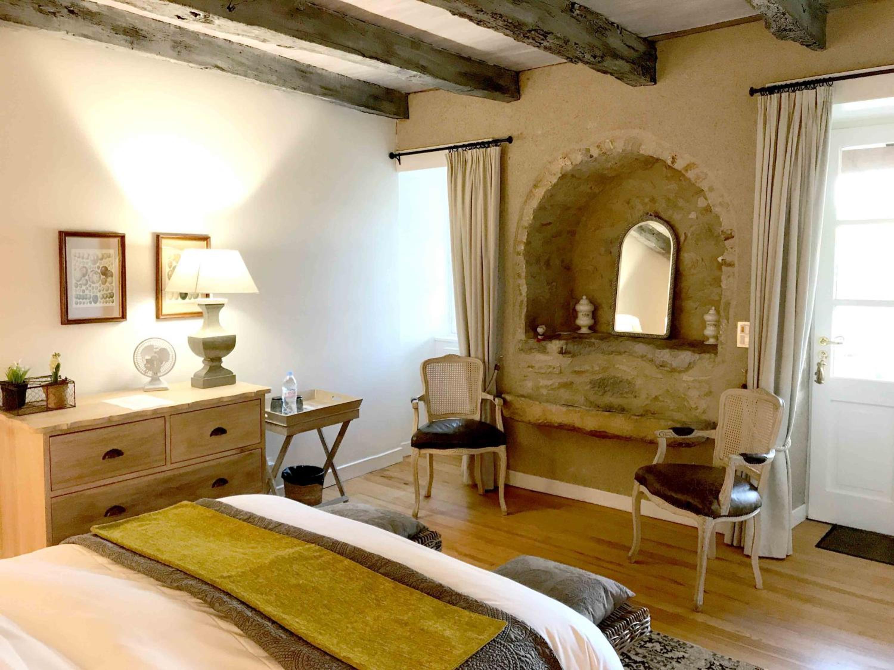 Manoir de Rieuzal view 2