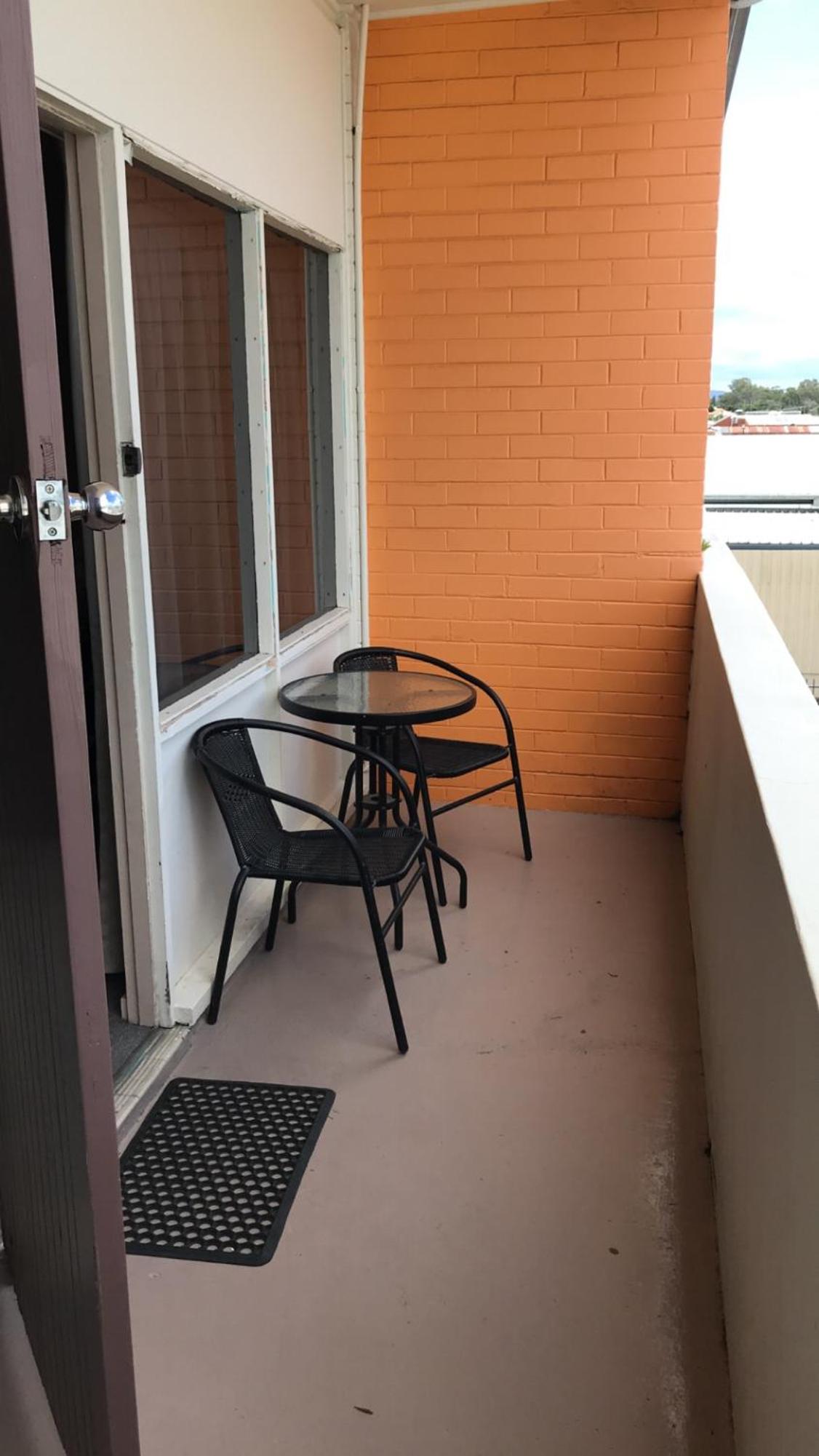 balcony