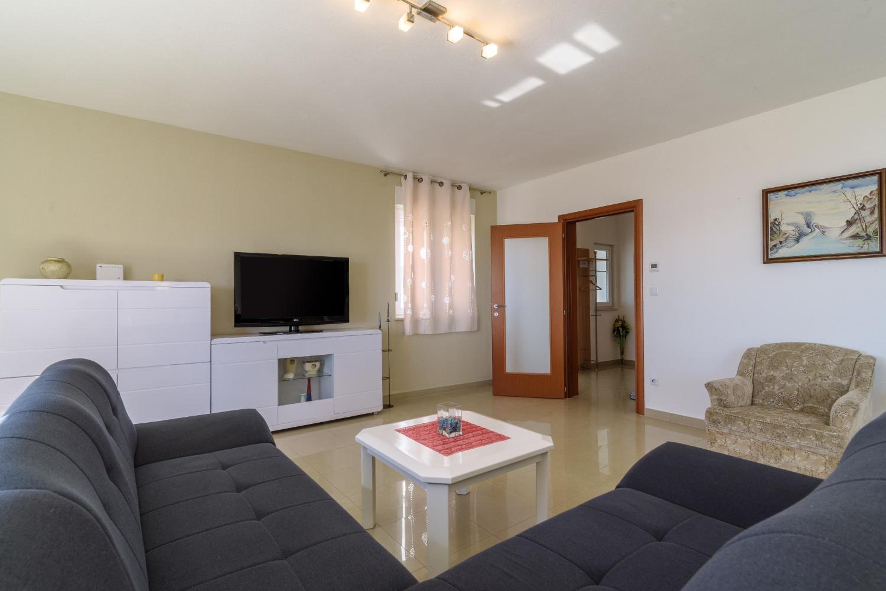 Apartman Niko view 2