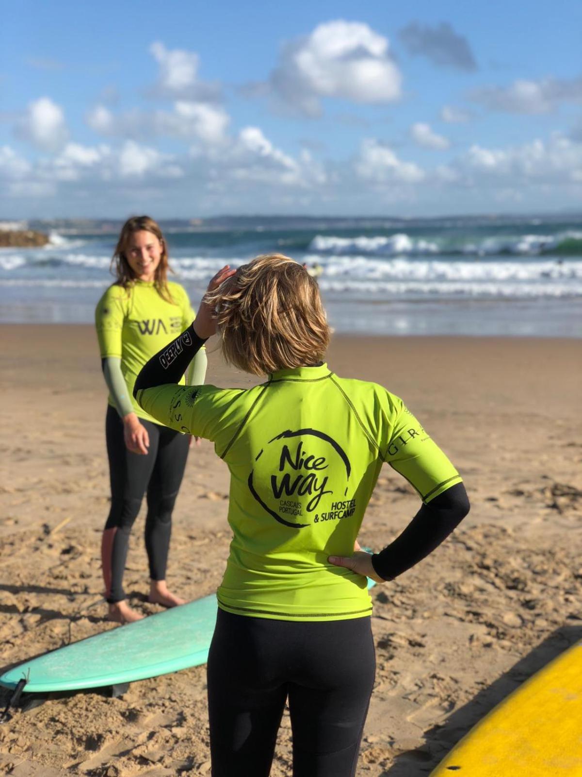 Nice Way Cascais Hostel & Surf Camp
