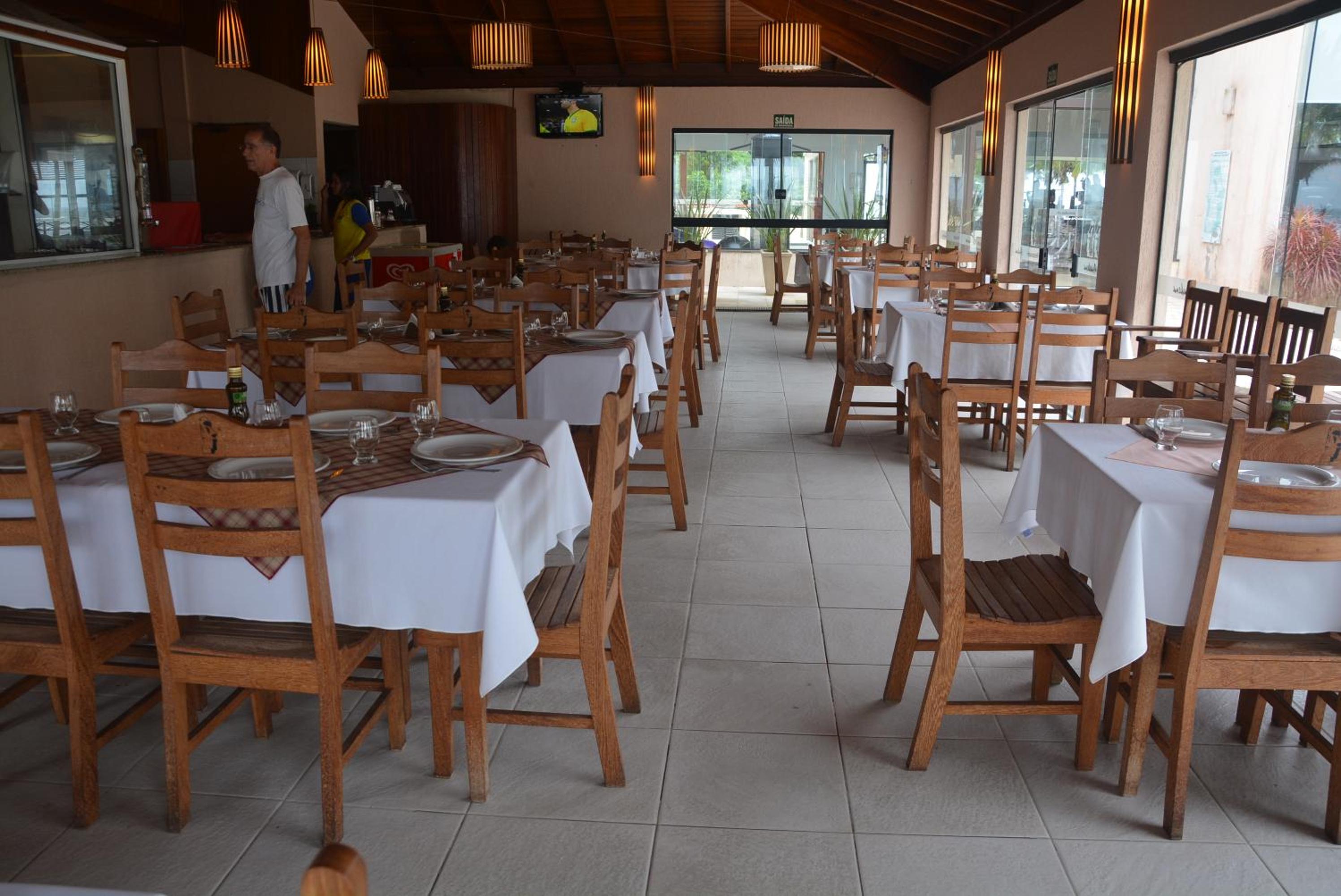 CASA COND HANGA ROA BERTIOGA 4 Func