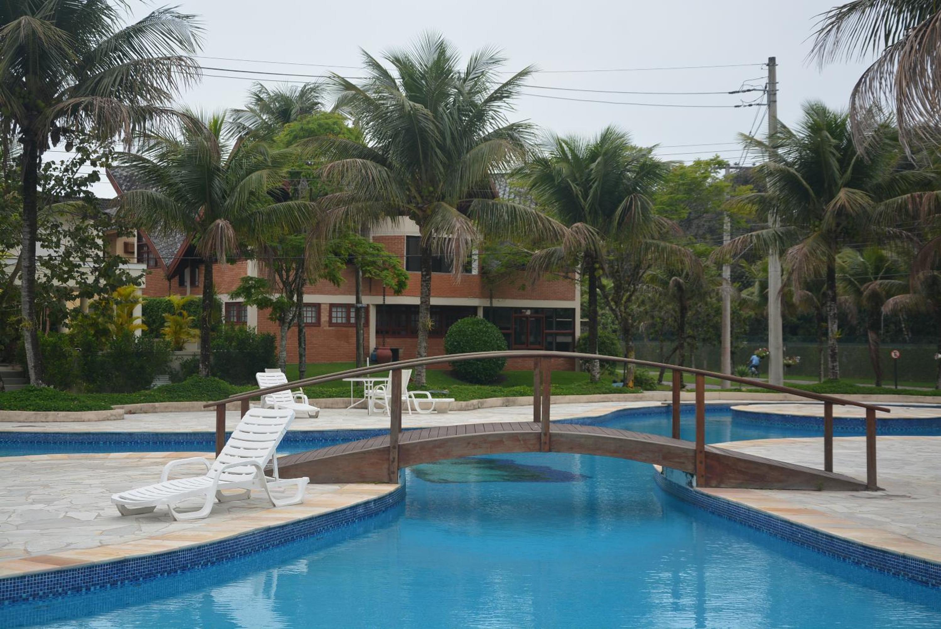 CASA COND HANGA ROA BERTIOGA 4 Func