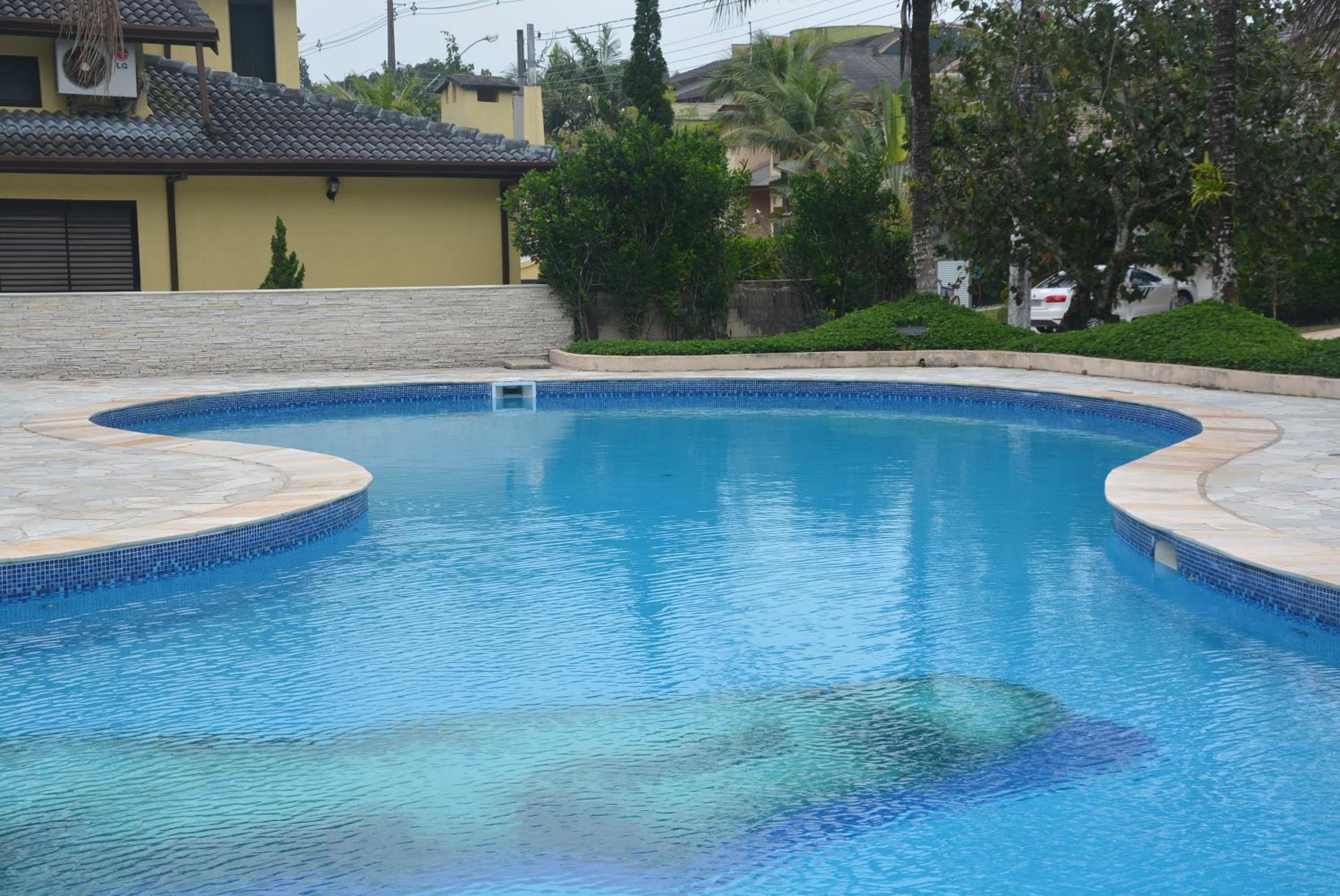 CASA COND HANGA ROA BERTIOGA 4 Func