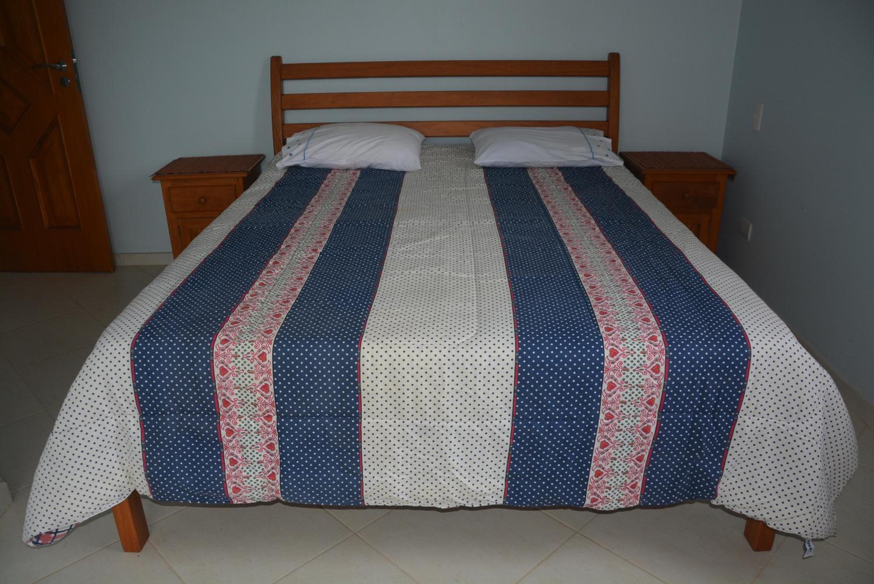 CASA COND HANGA ROA BERTIOGA 4 Func