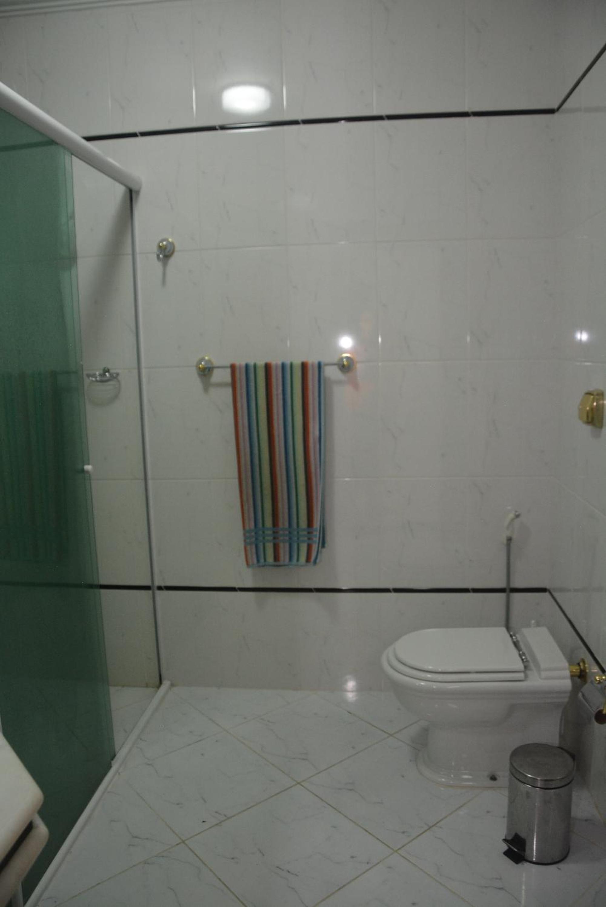 CASA COND HANGA ROA BERTIOGA 4 Func