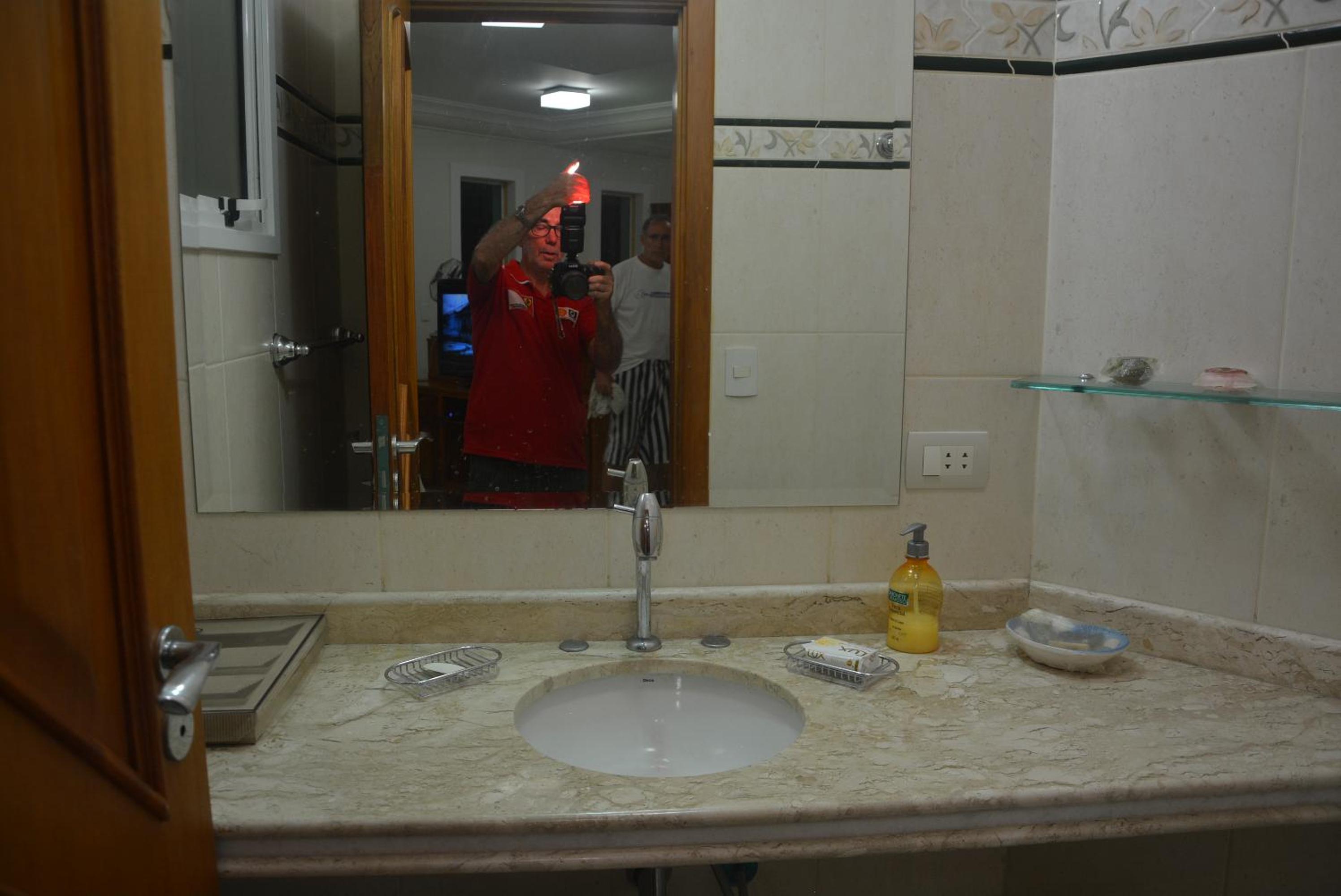 CASA COND HANGA ROA BERTIOGA 4 Func