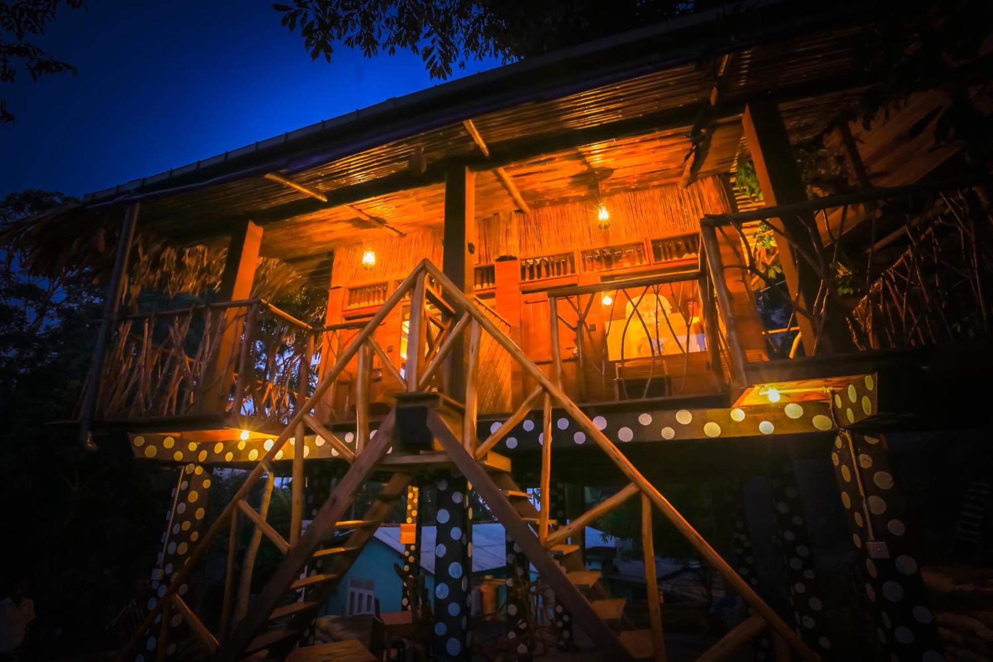 The Winsome & Tree House