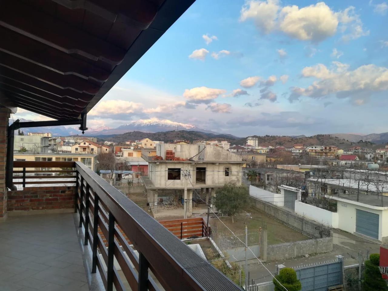 SARA'S VILLA