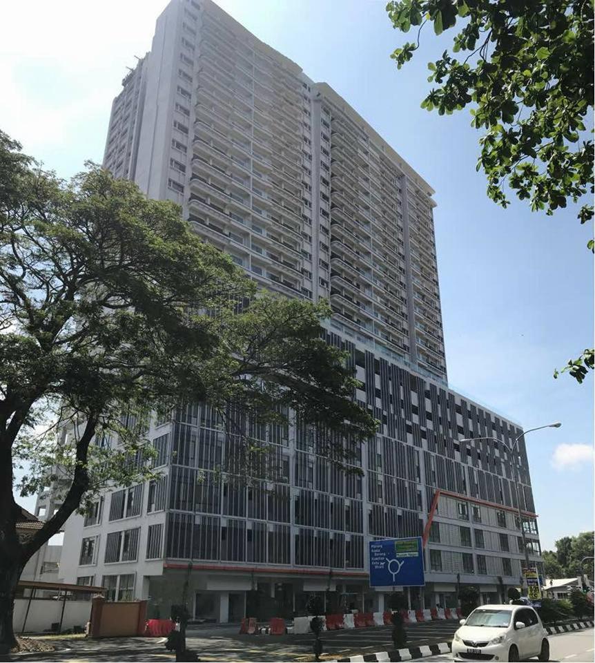 IRA HOME TO STAY (SEAVIEW)@ICON RESIDENCE photo 2