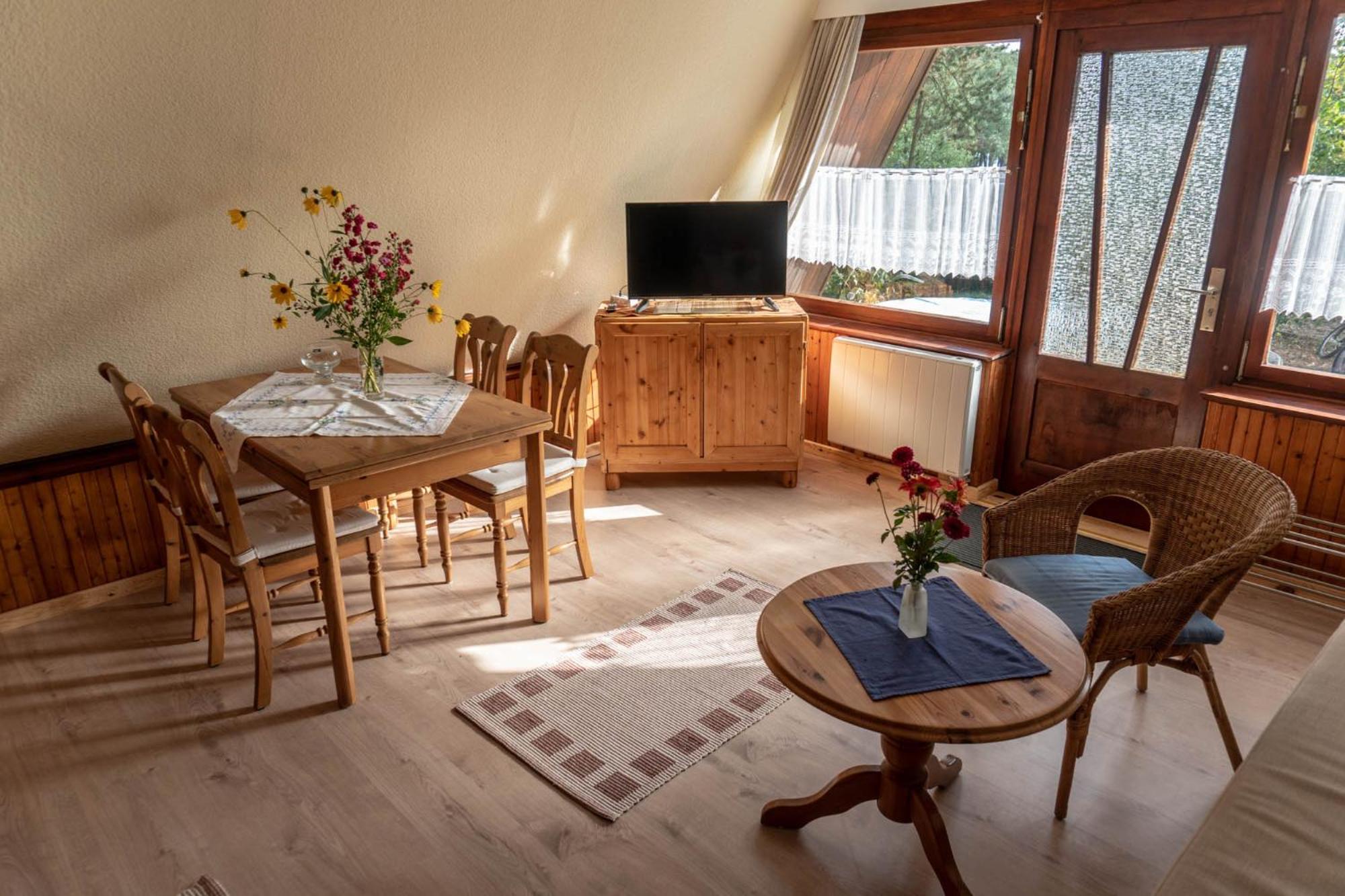 Naturcamping Perlin Ferienhaus view 2