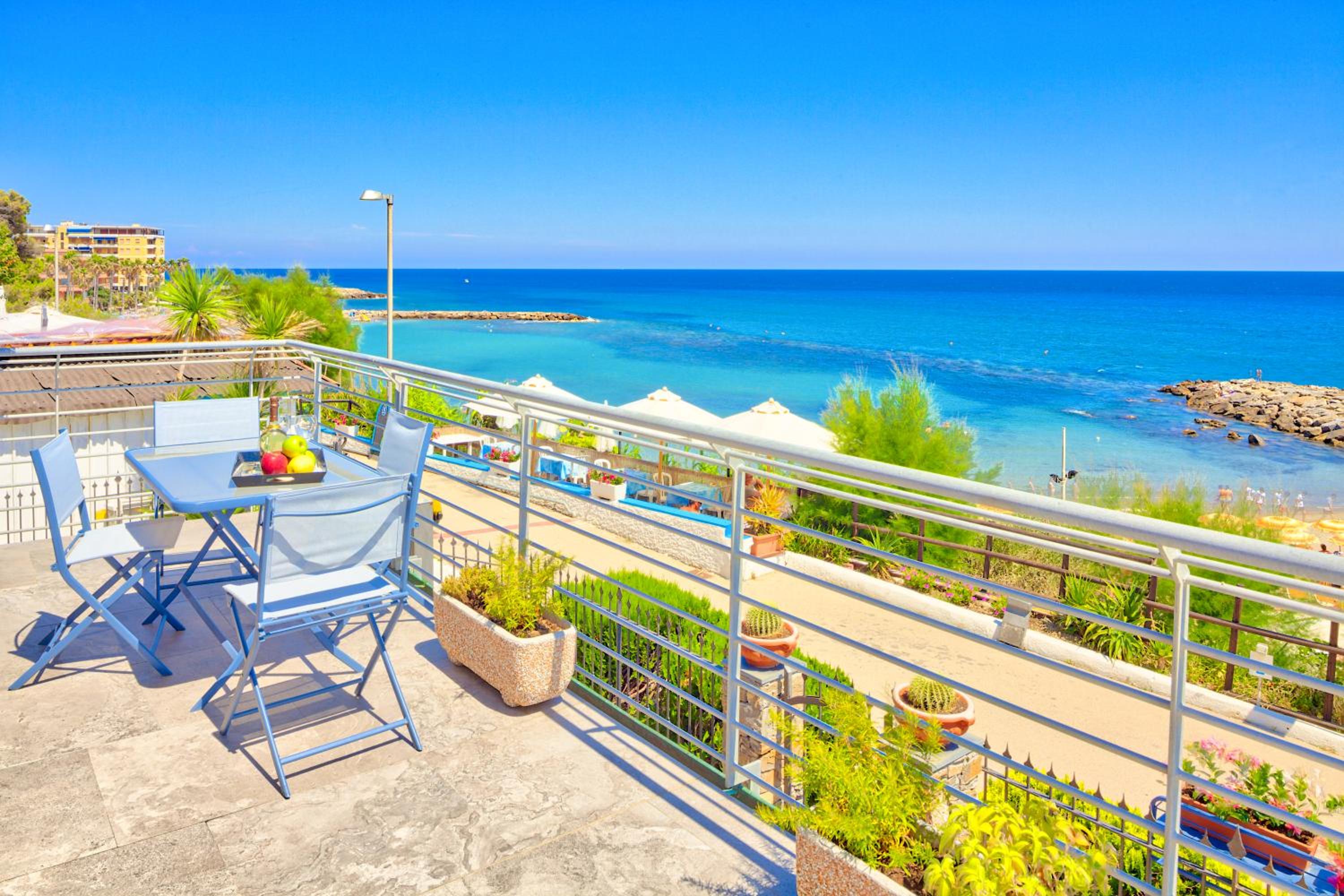 Villa Lucrezia - San Lorenzo al Mare view 4