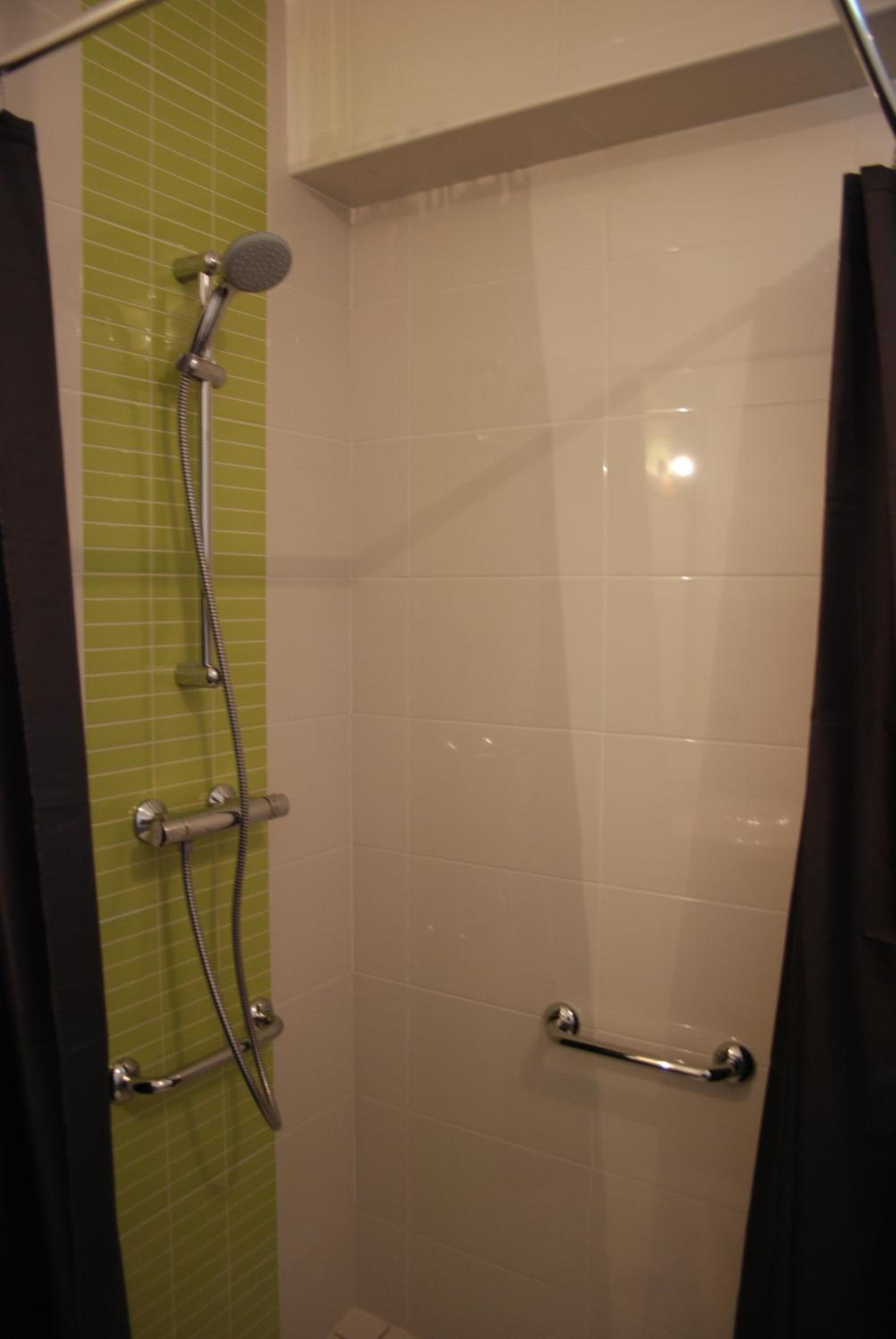 Photo 46