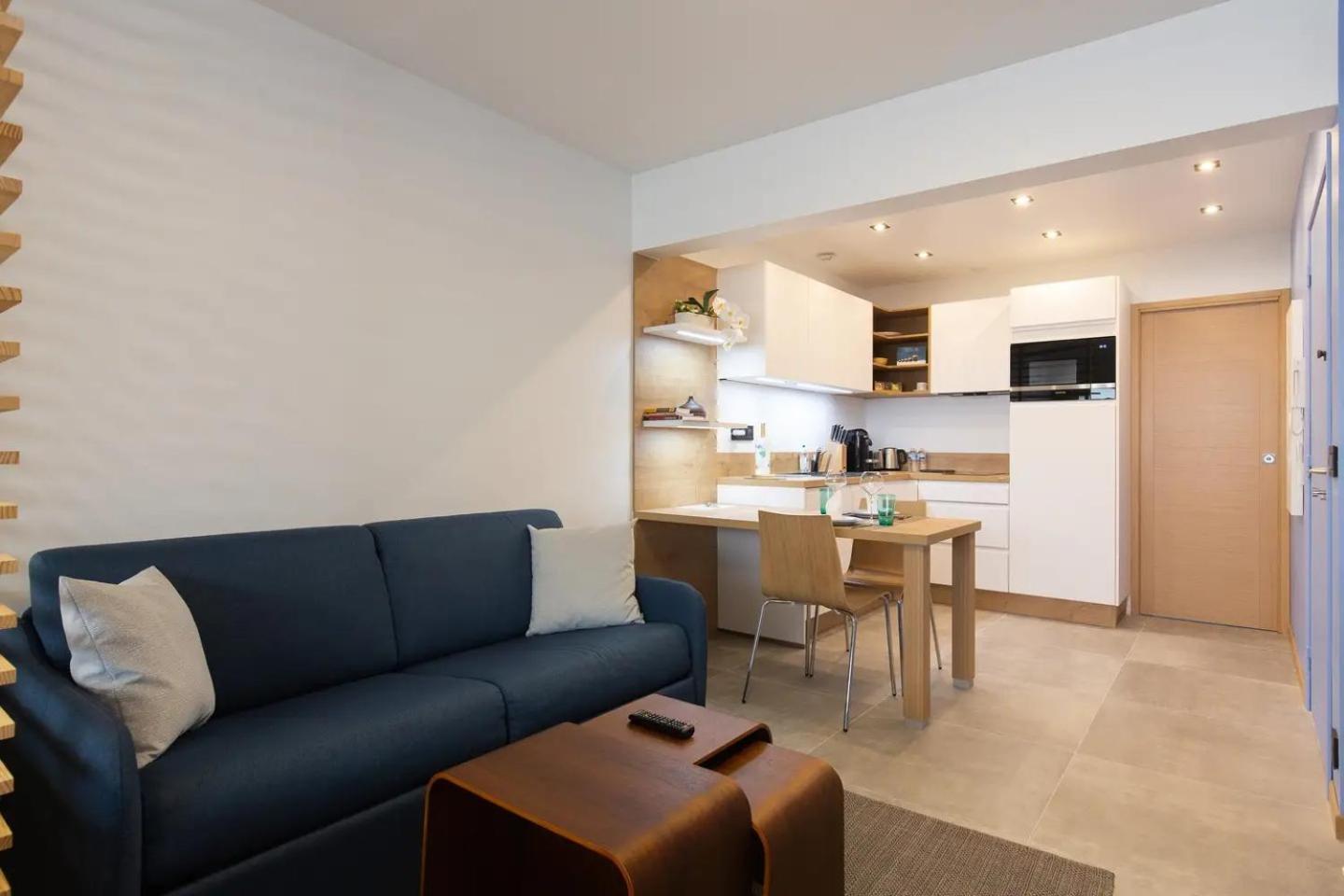 Cannes NEW Apartment, Palais Des Festivals, CROISETTE, Beaches photo 3