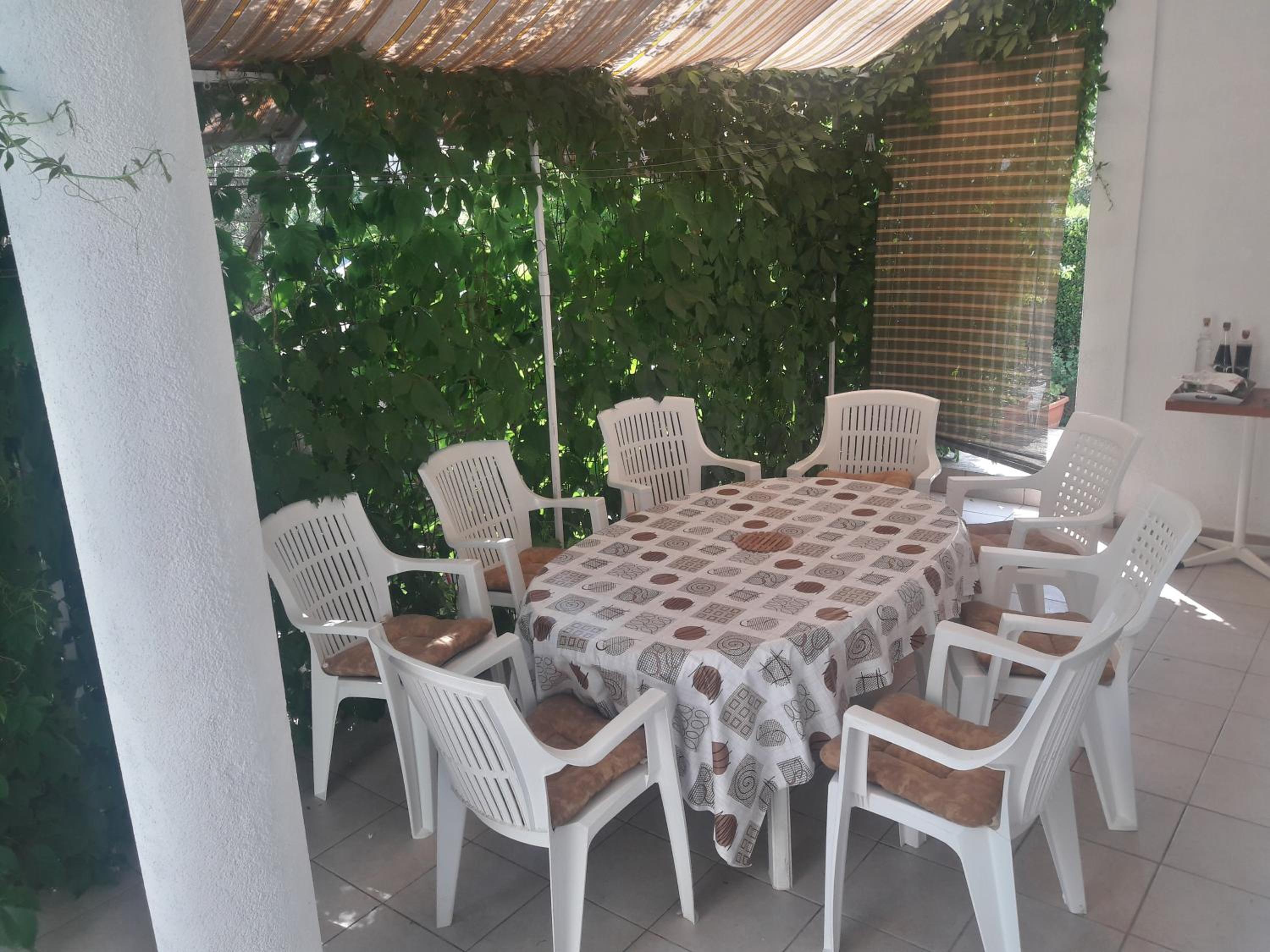 Apartment Damira view 3