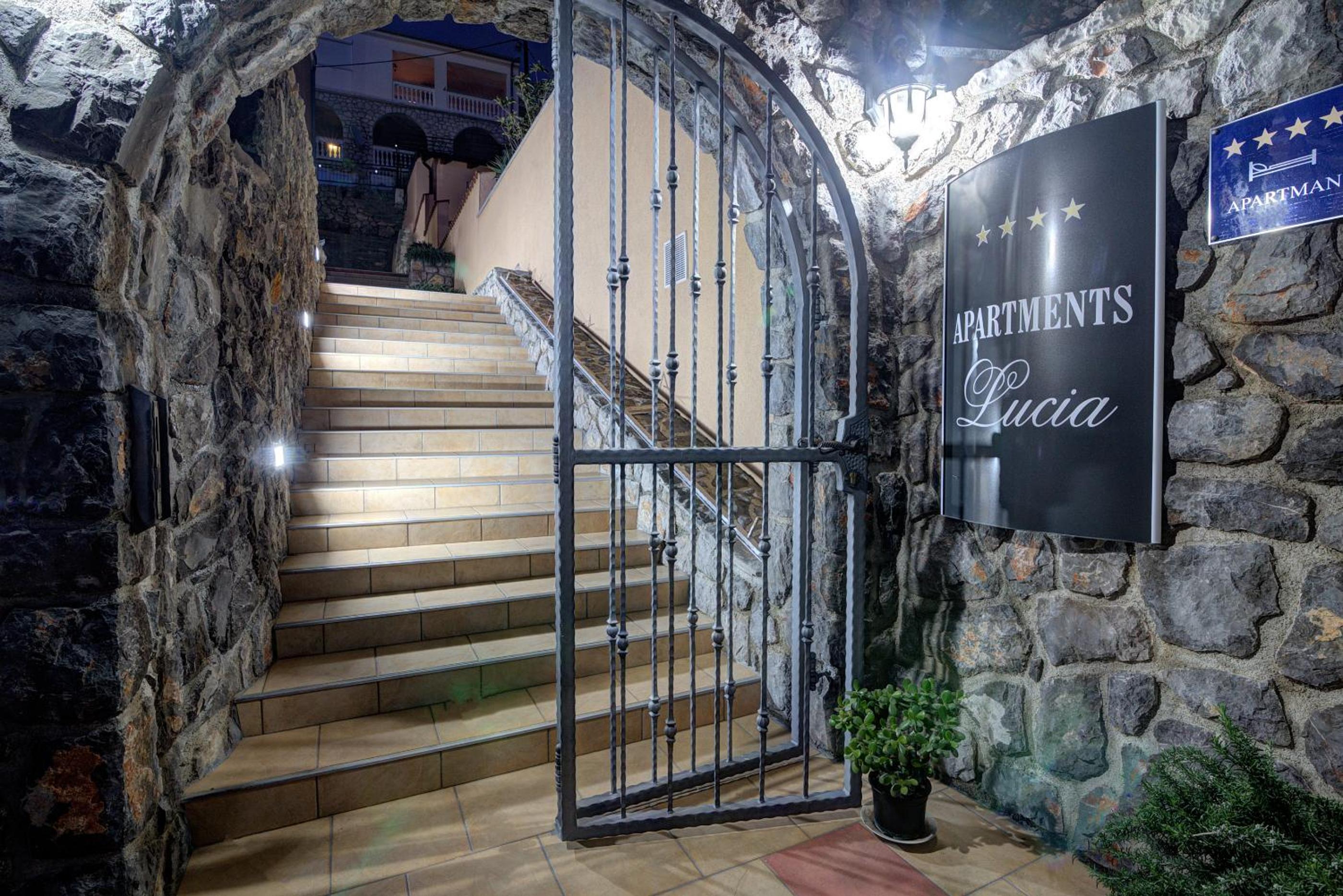 Apartments Lucia Senj
