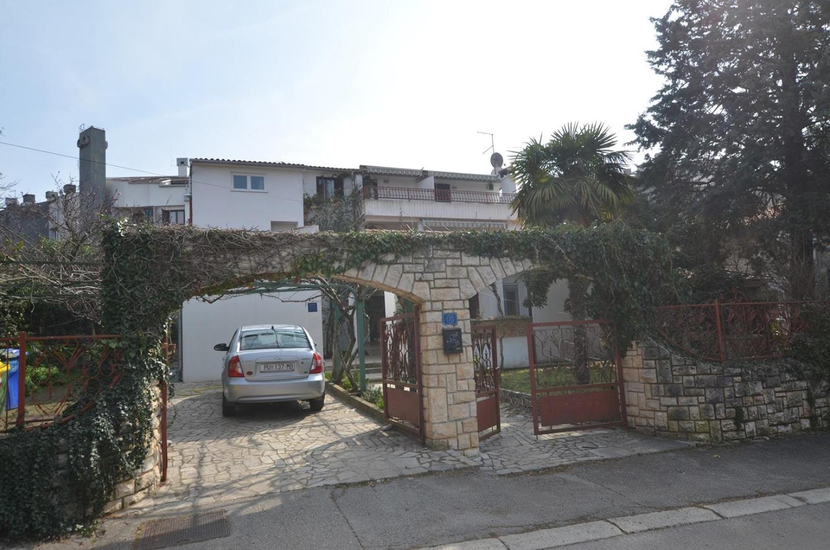Photo 45