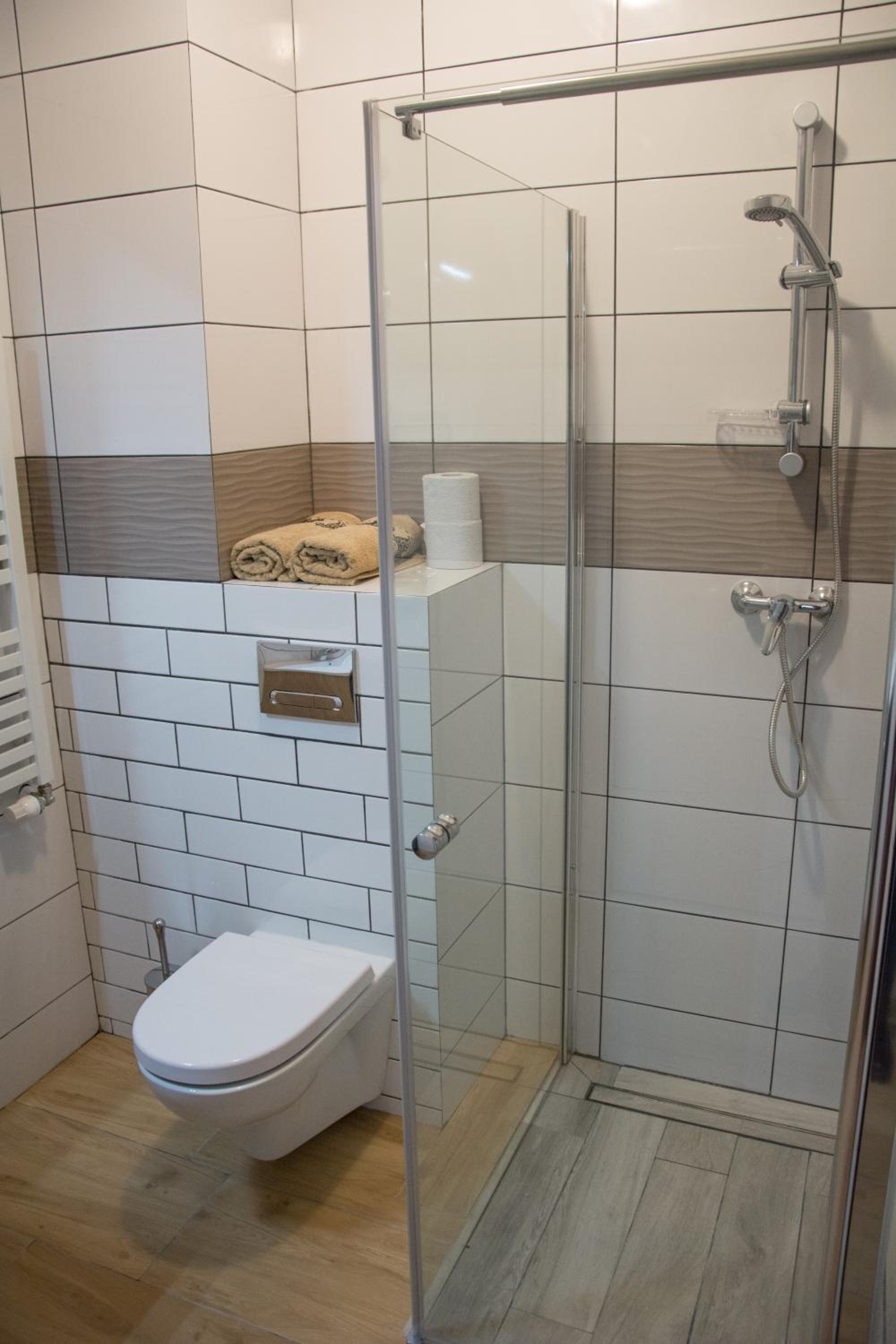 Checz Gościnna- pokoje,sauna,jaccuzi