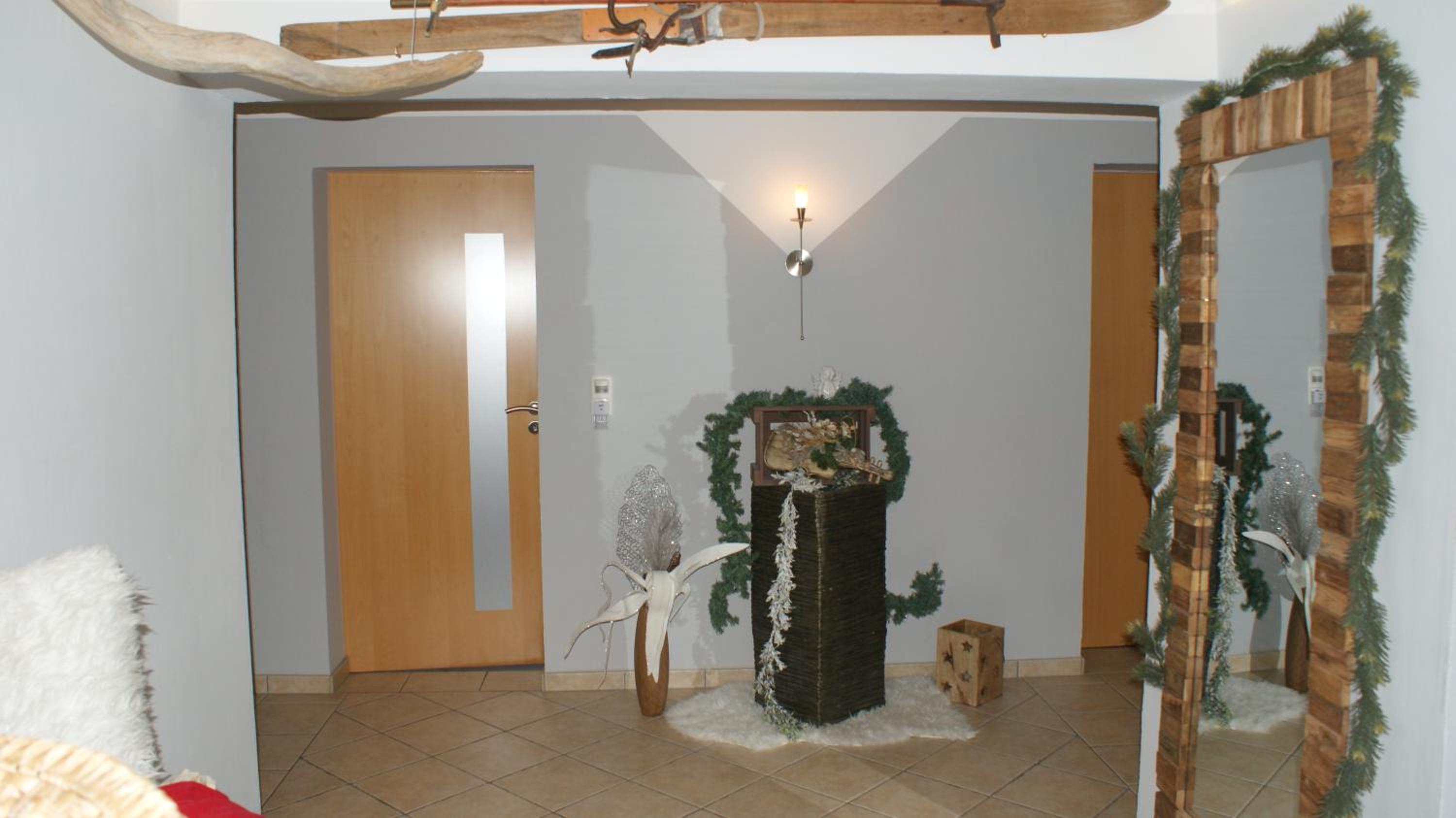Photo 33