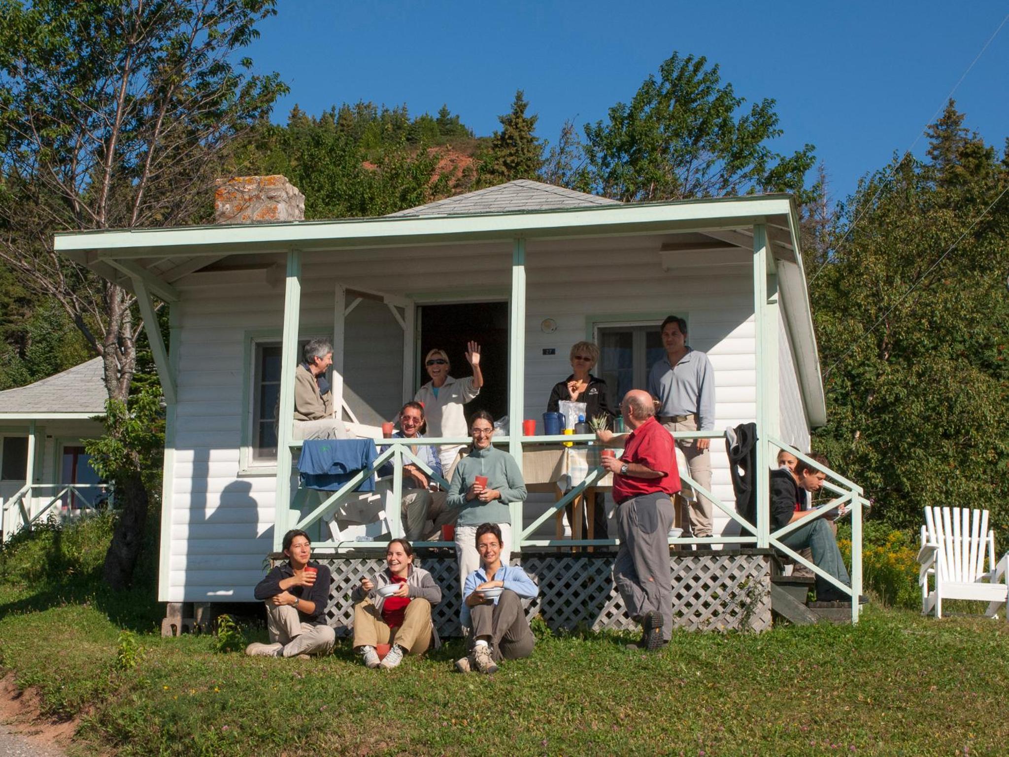 Au Pic de l'Aurore Motel-Chalets