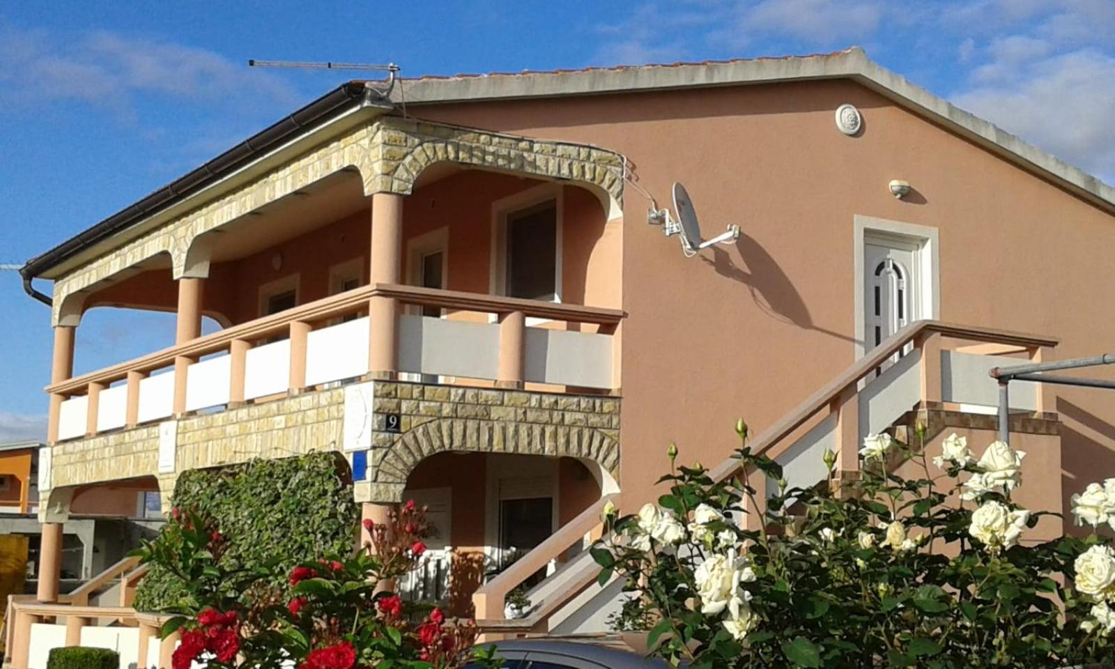 Hotel Apartmani Zarko - Image 1